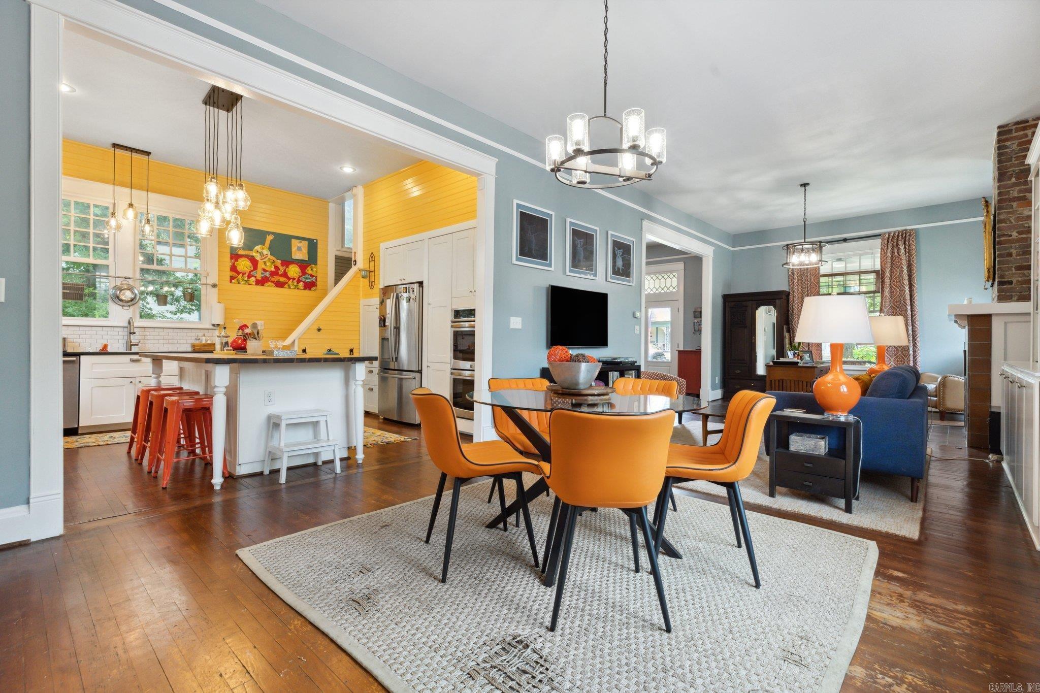 1922 W 22ND Street