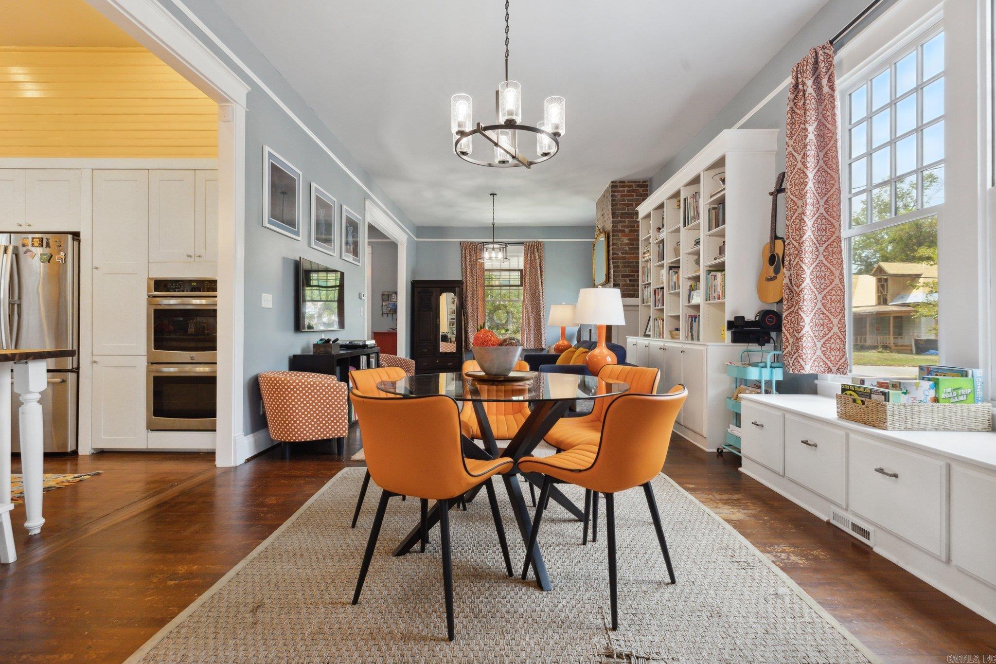 1922 W 22ND Street