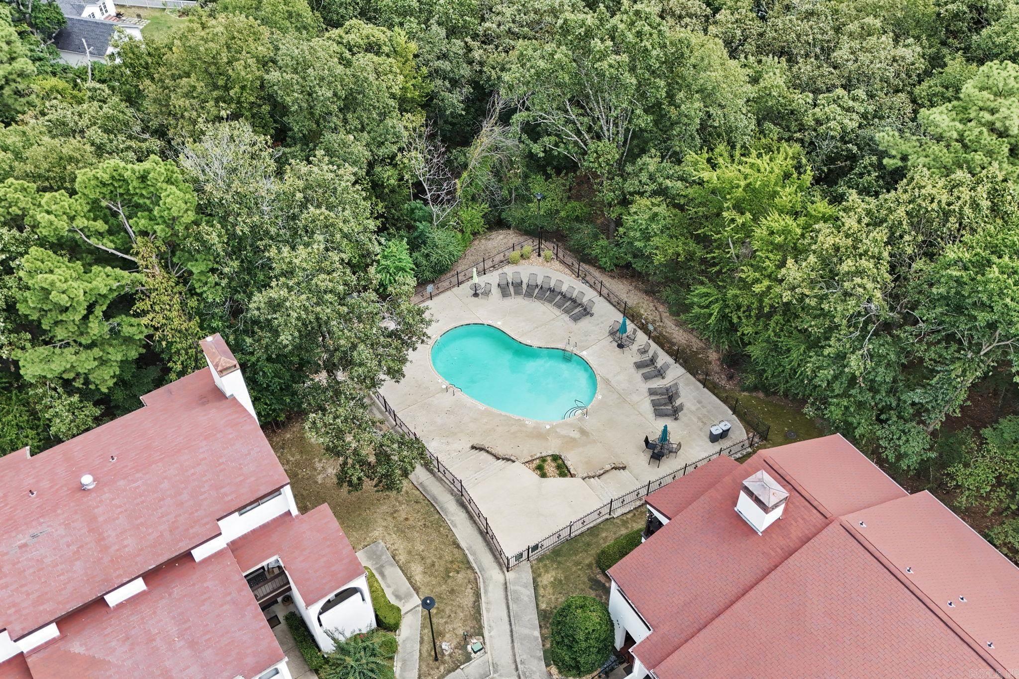 301 Kings Row Drive Unit: 206