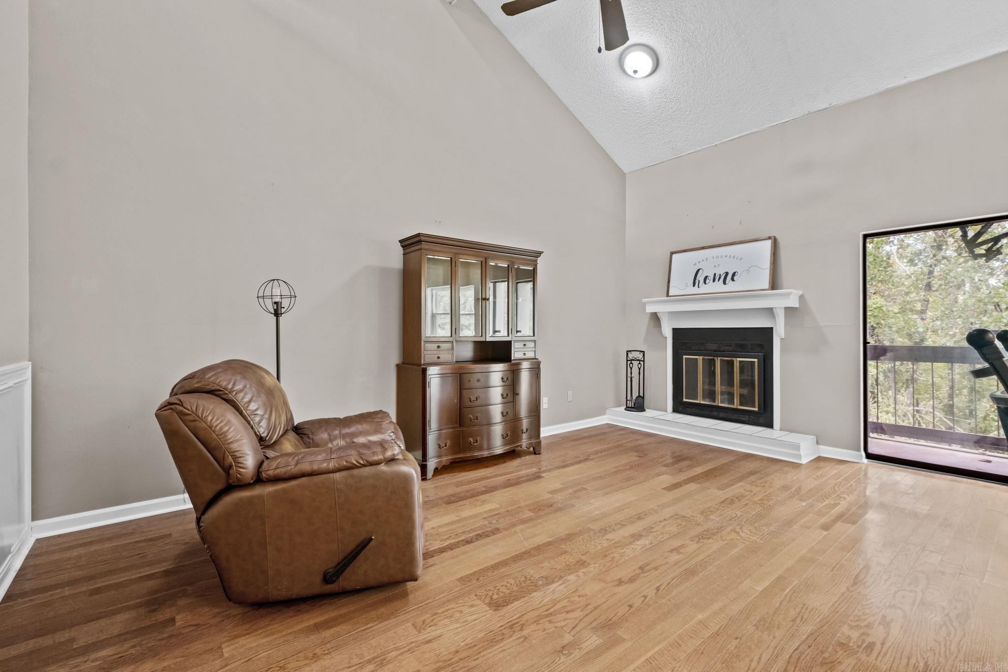 301 Kings Row Drive Unit: 206