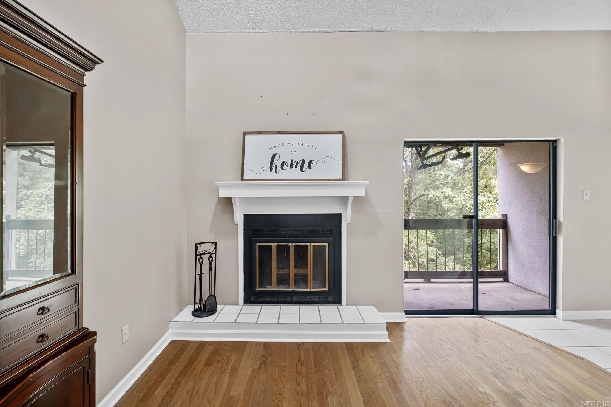 301 Kings Row Drive Unit: 206