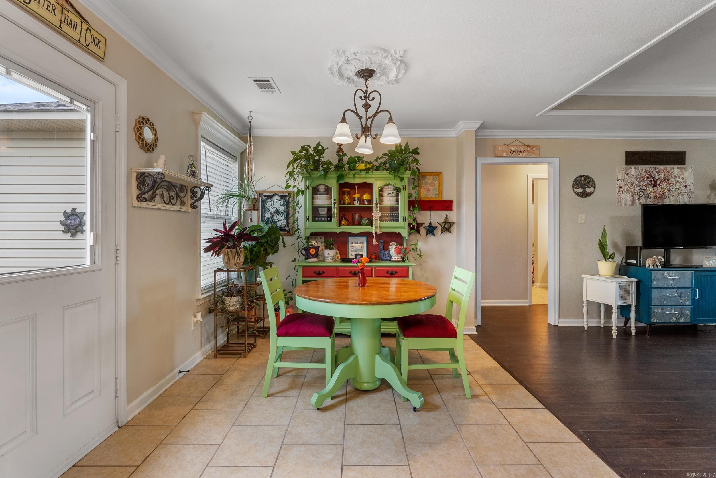 16 Mill Creek Drive