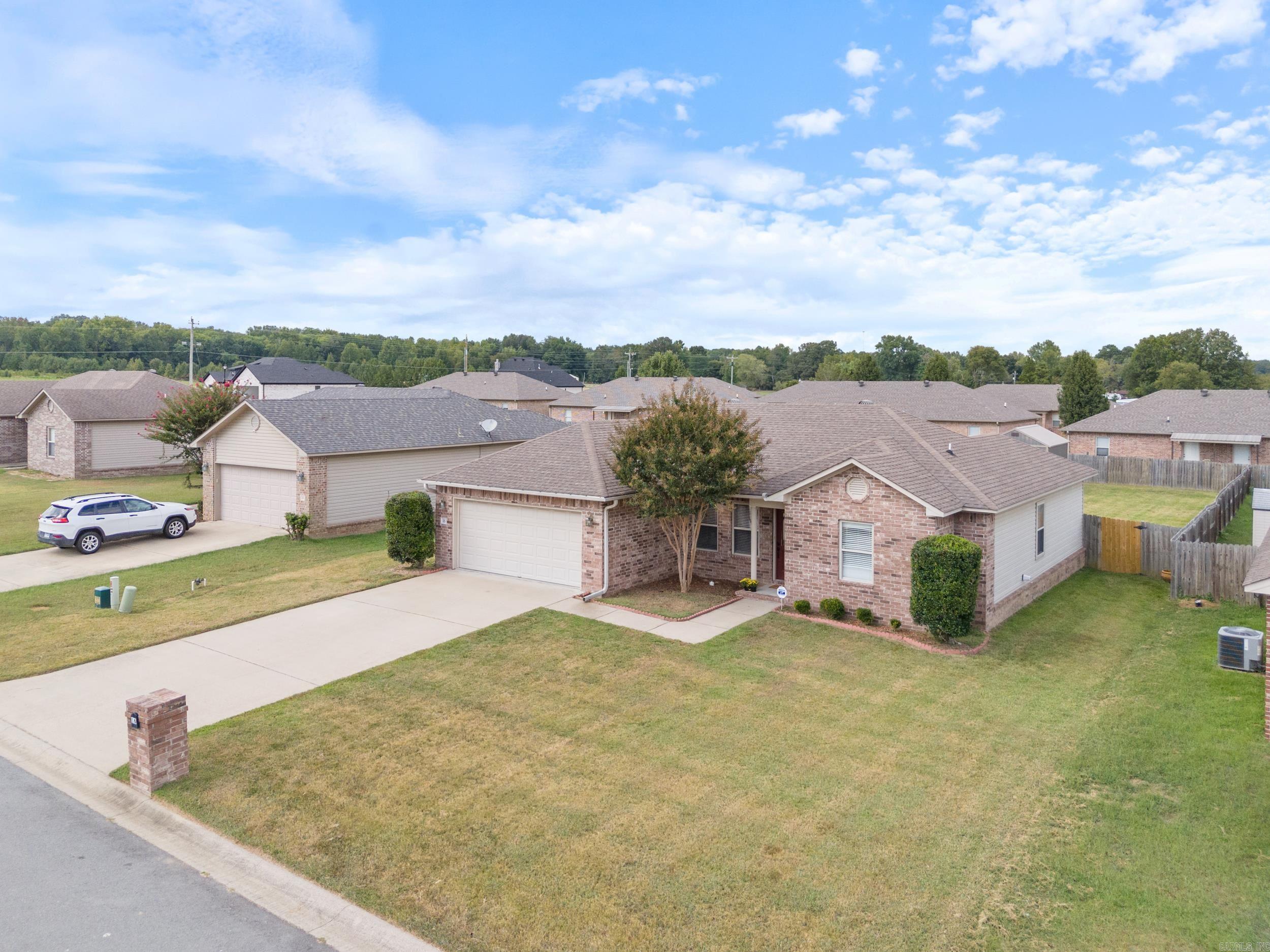 16 Mill Creek Drive