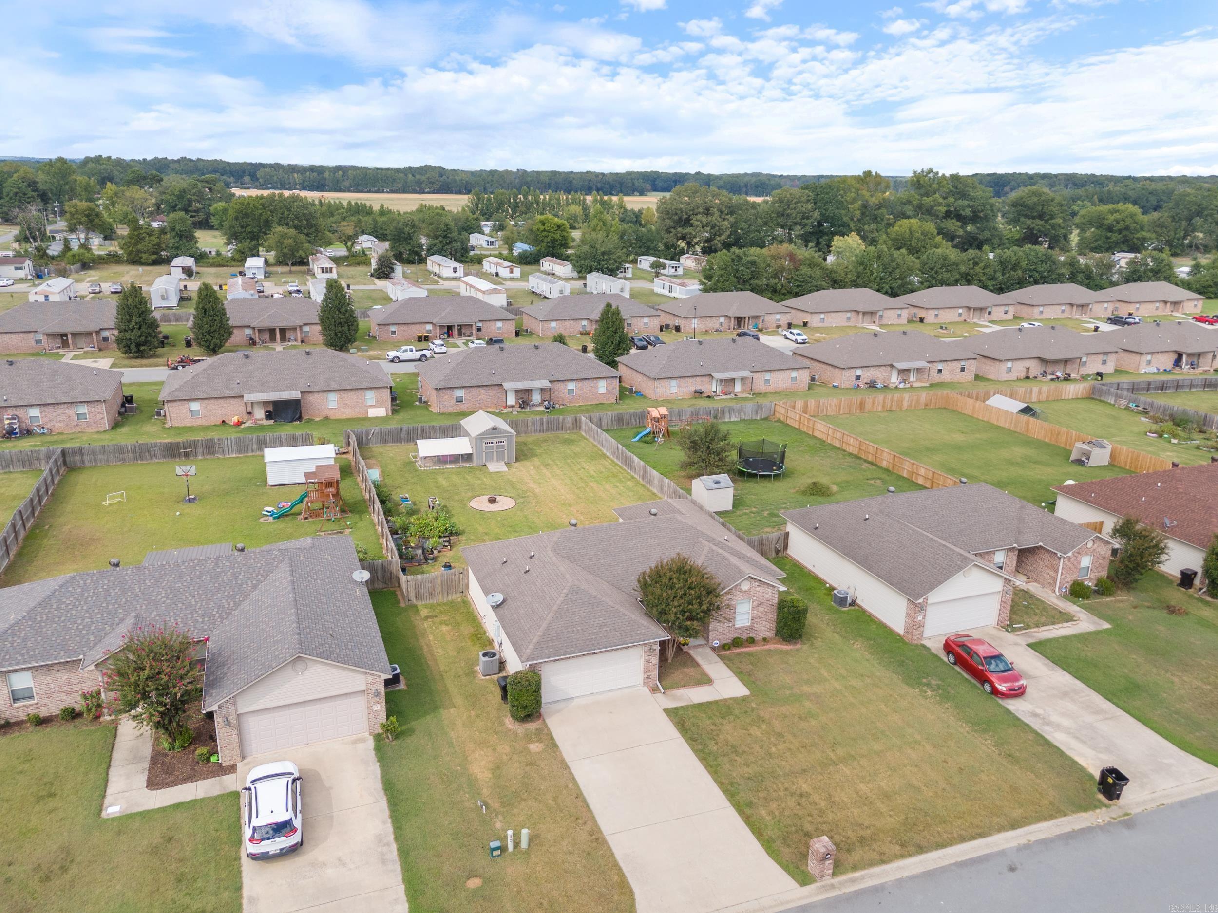 16 Mill Creek Drive