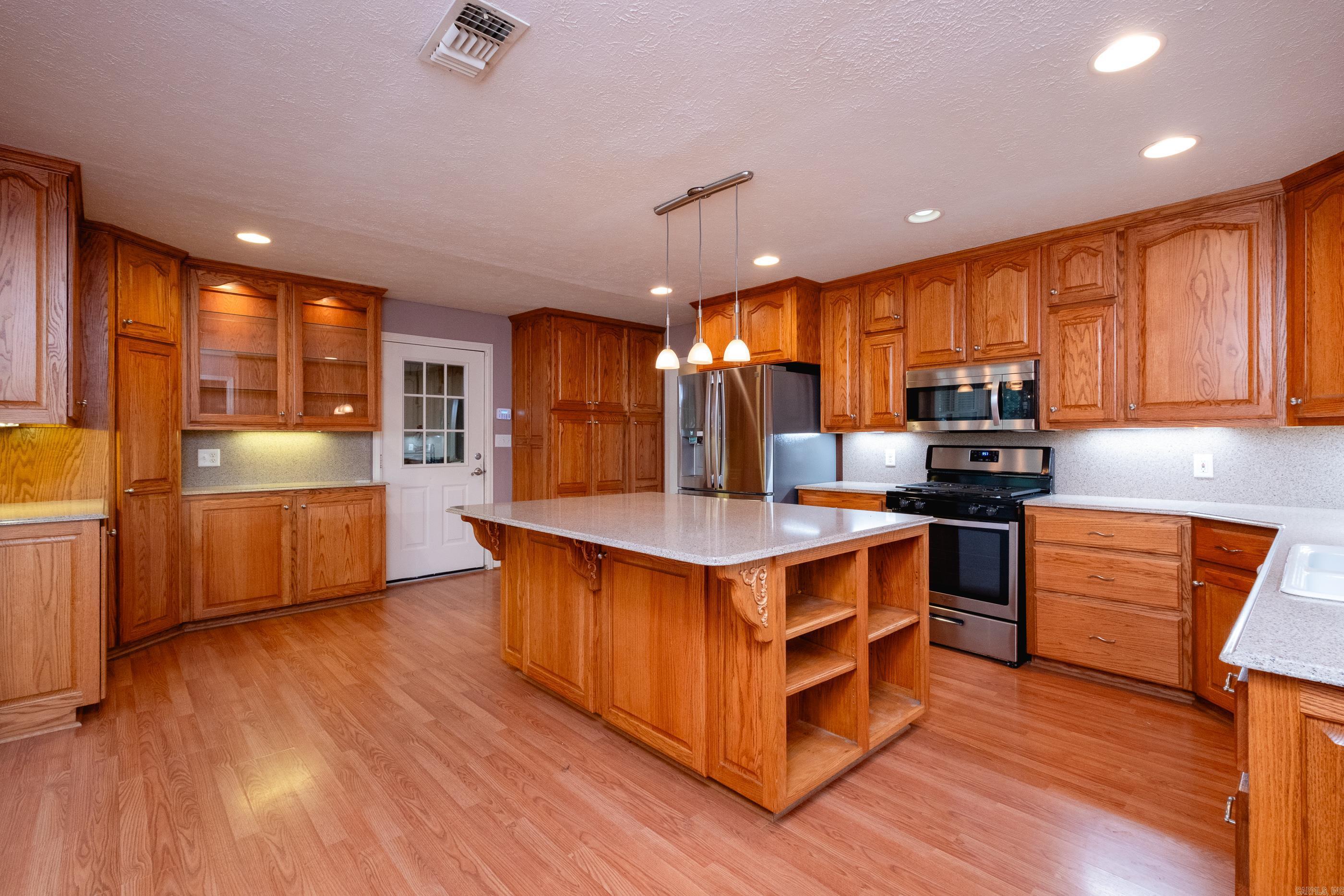 15705 Lone Pine Road