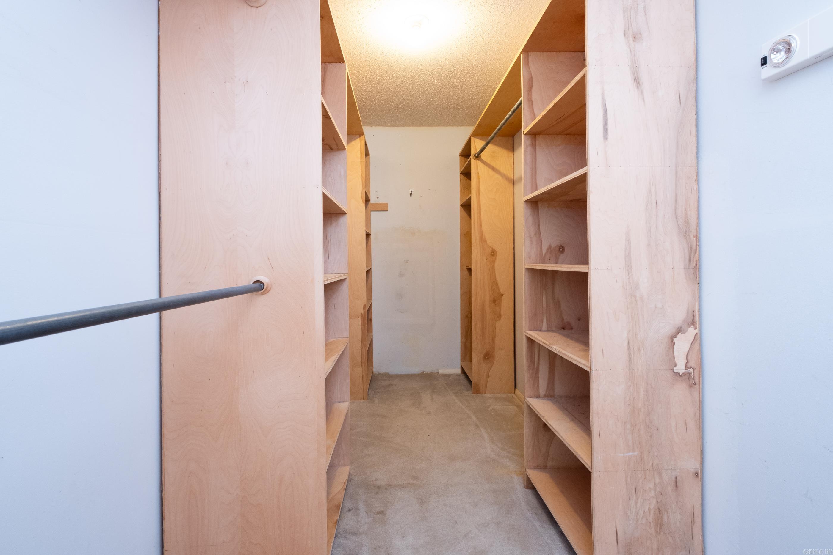 15705 Lone Pine Road