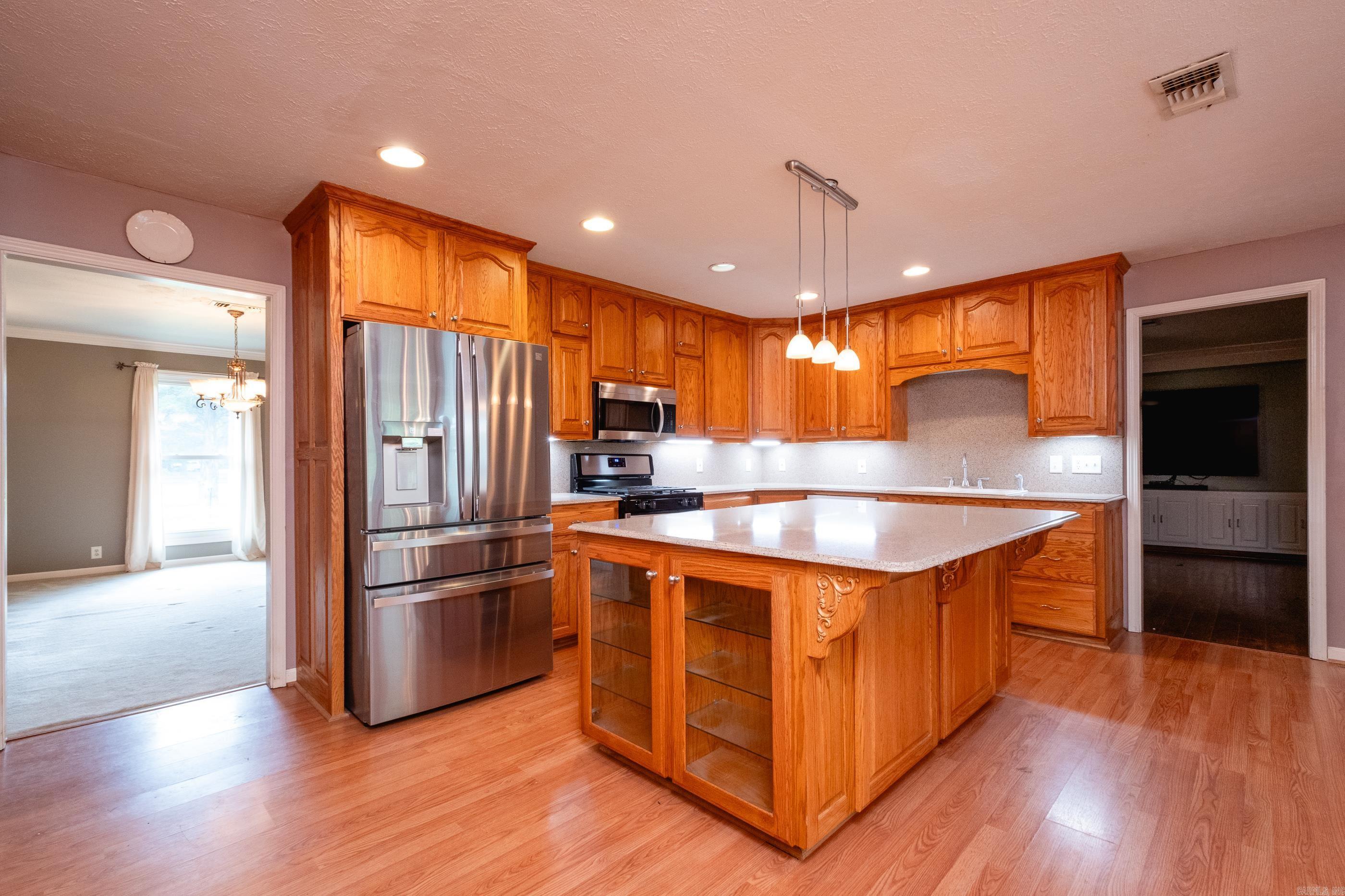 15705 Lone Pine Road