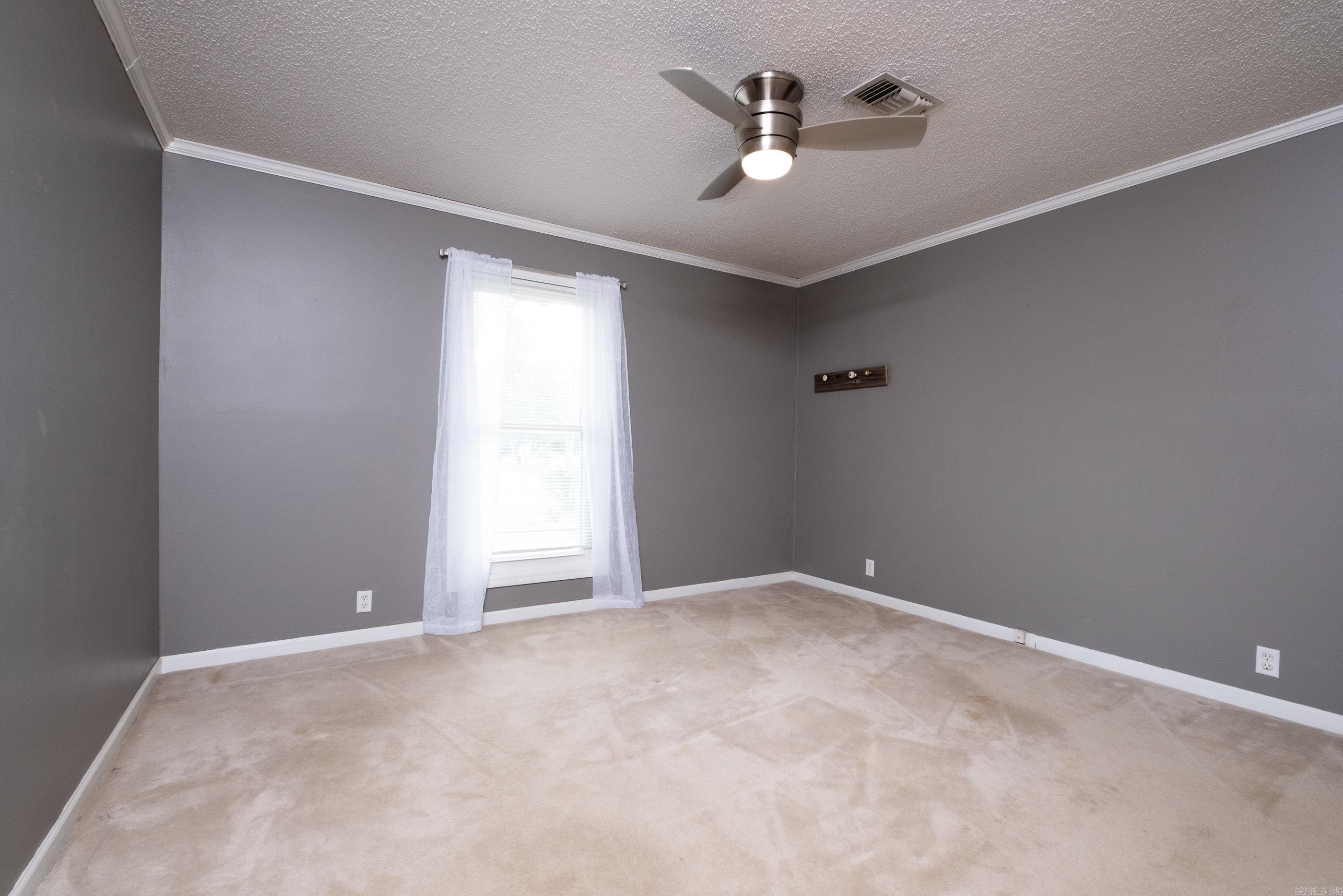 15705 Lone Pine Road