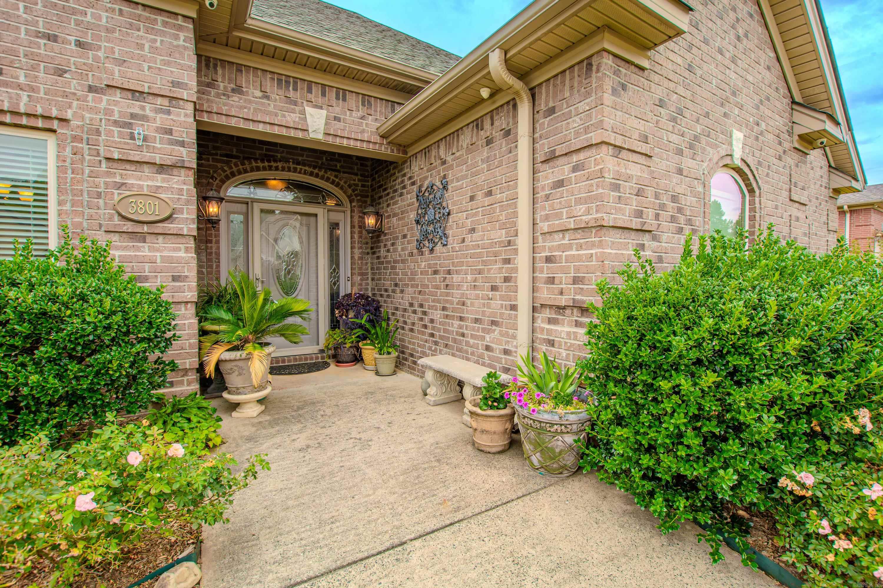 3801 Sterling Oaks Drive