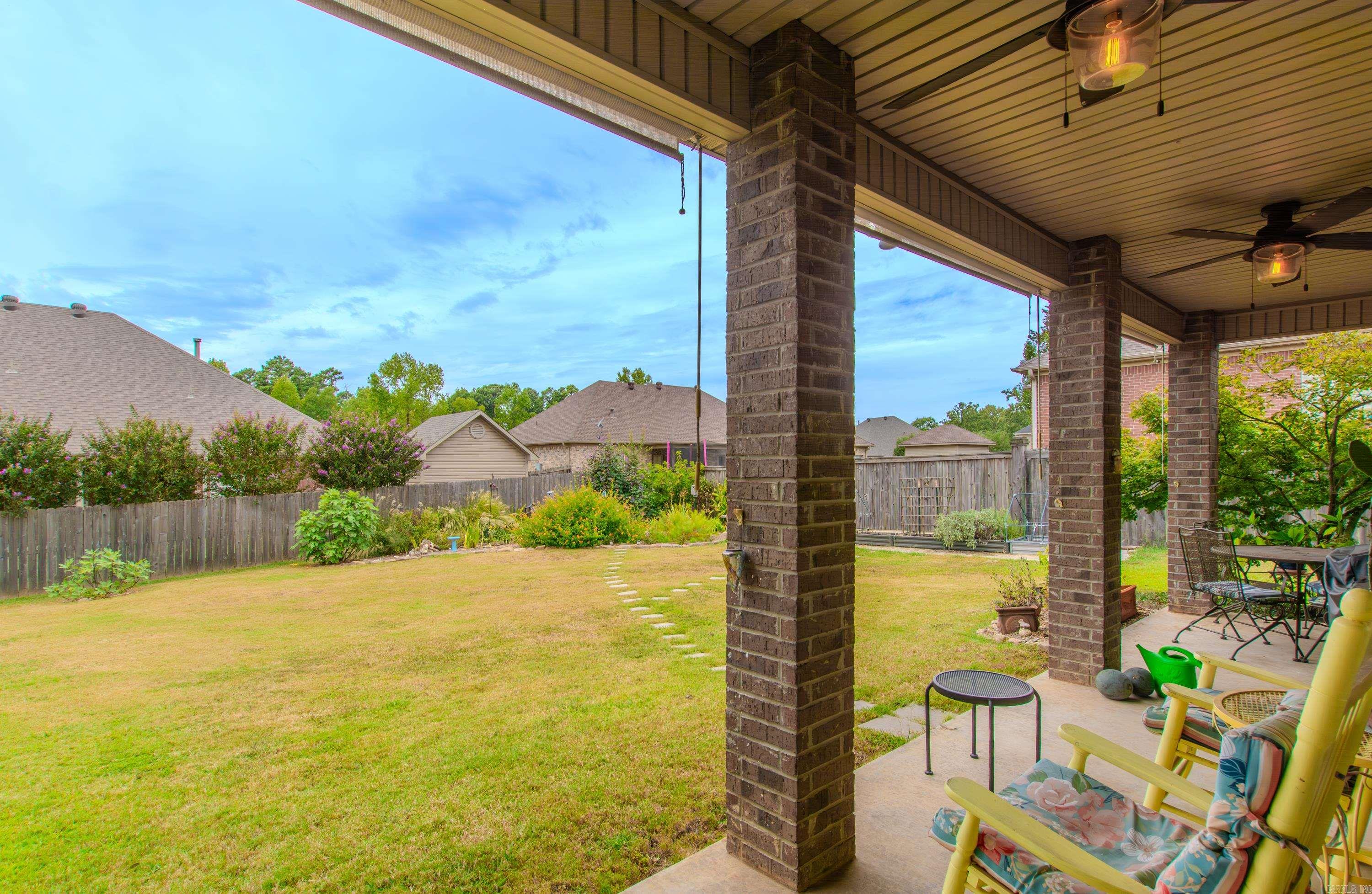 3801 Sterling Oaks Drive