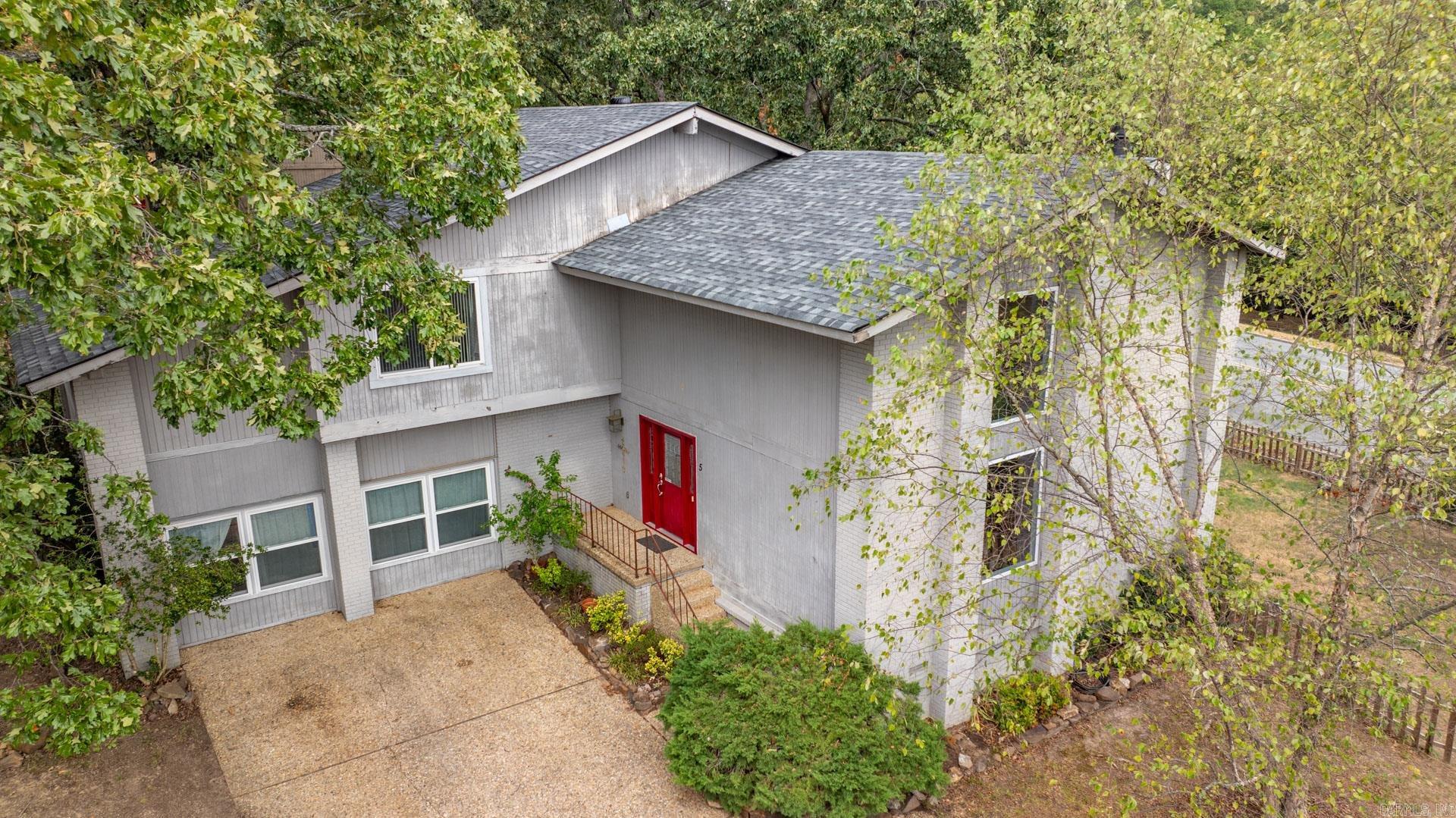 5 Leisurewood Lane