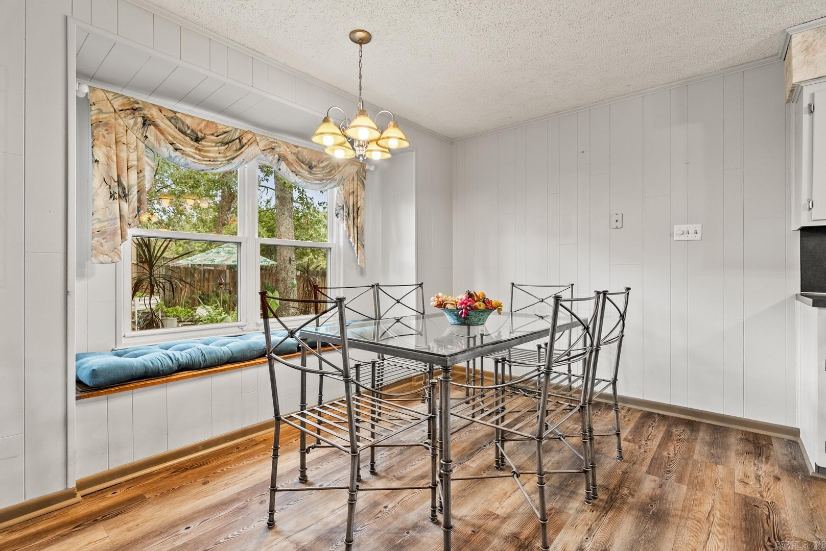 5 Leisurewood Lane