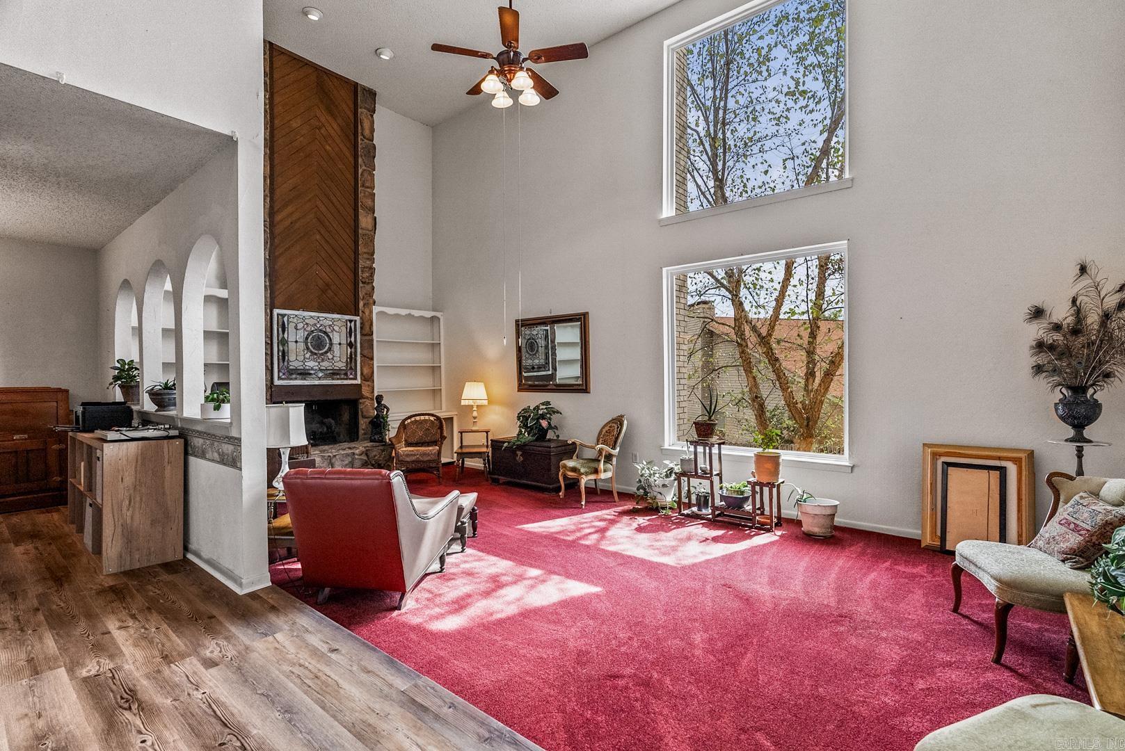 5 Leisurewood Lane
