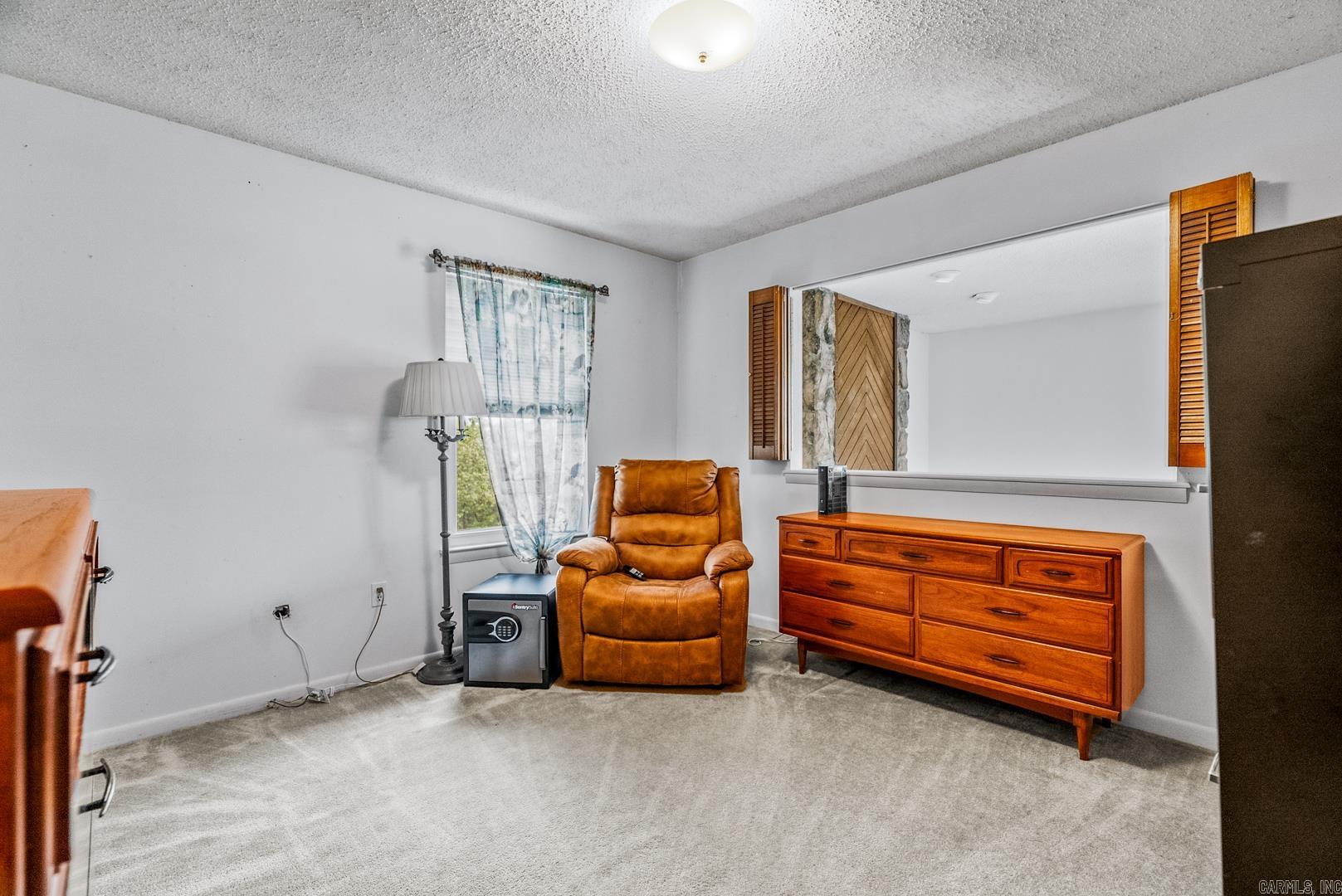 5 Leisurewood Lane
