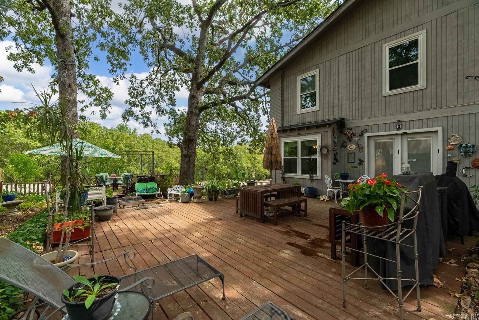 5 Leisurewood Lane