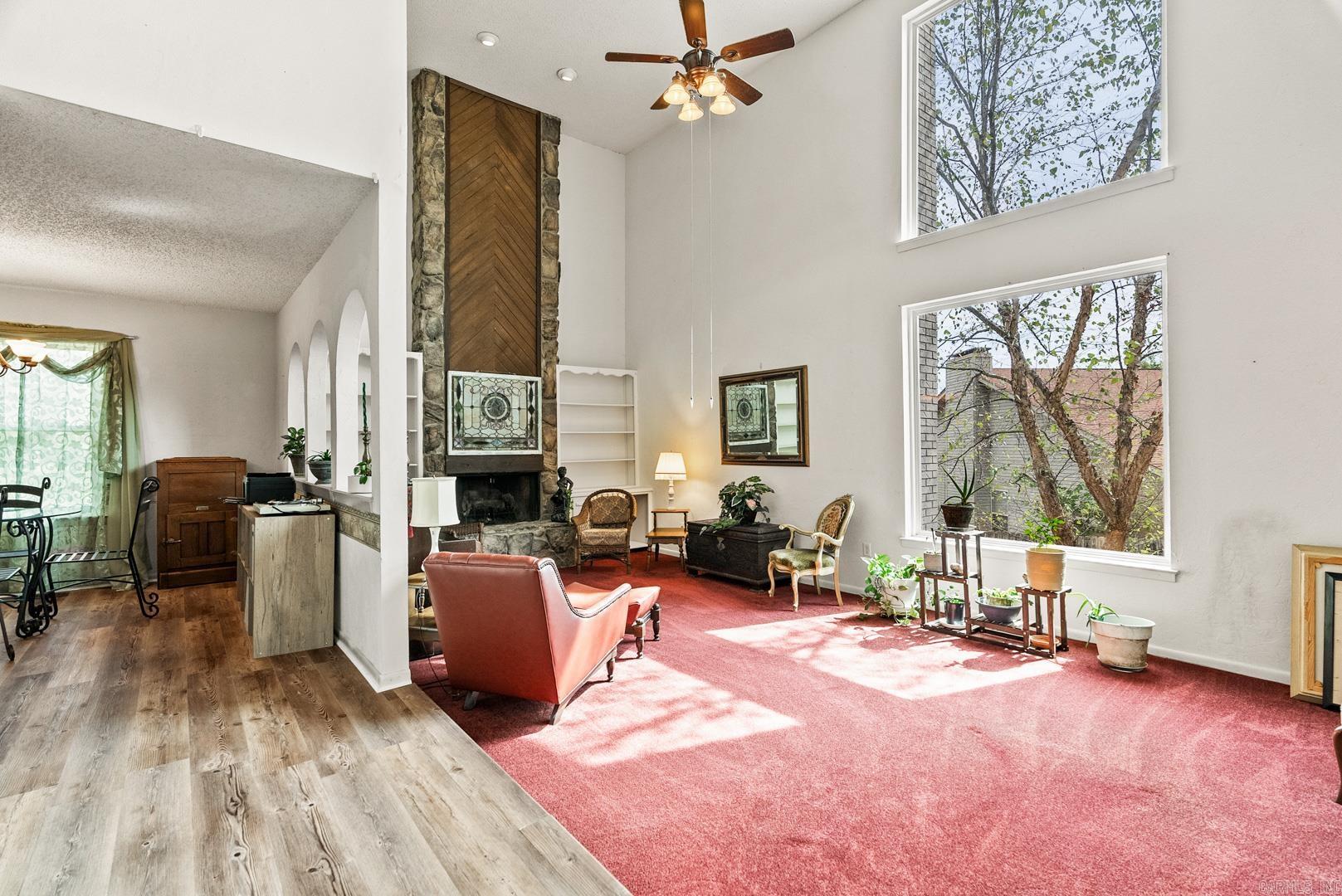 5 Leisurewood Lane