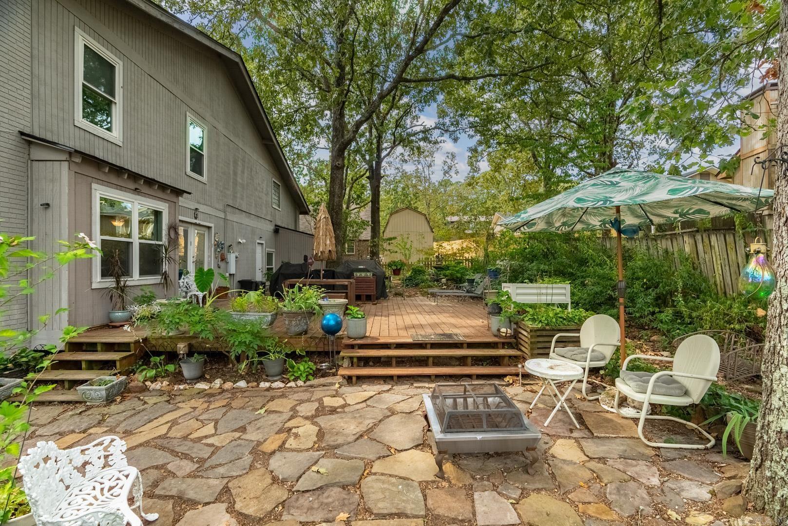 5 Leisurewood Lane