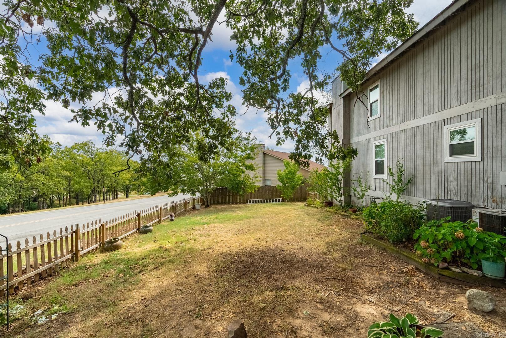 5 Leisurewood Lane