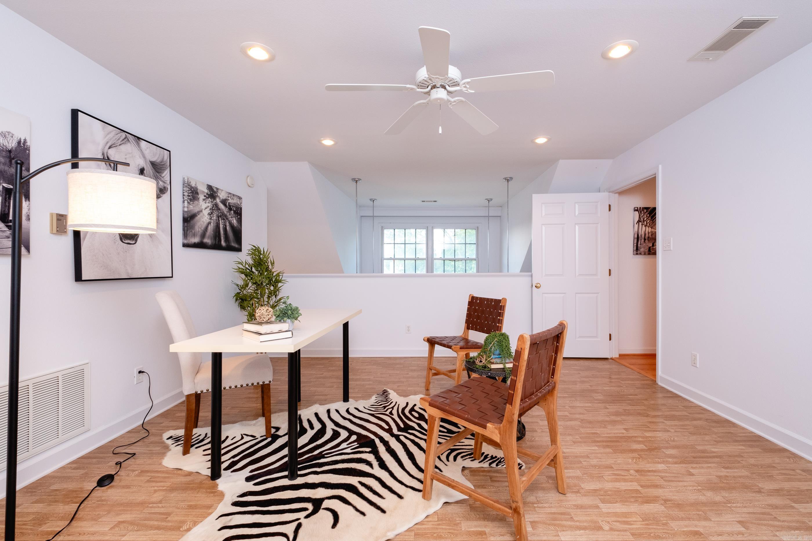 38 Saint Johns Place