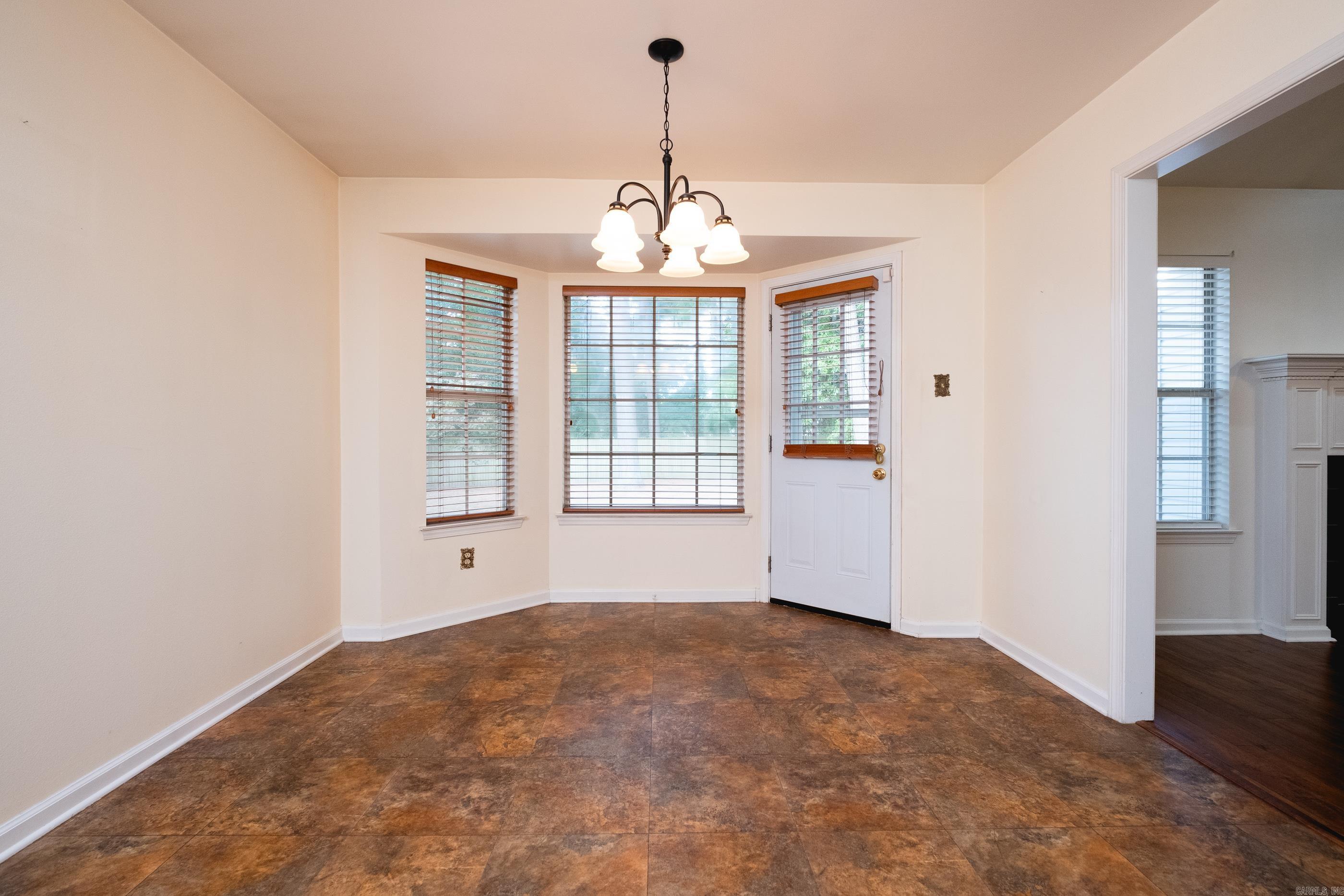 24 Laver Circle