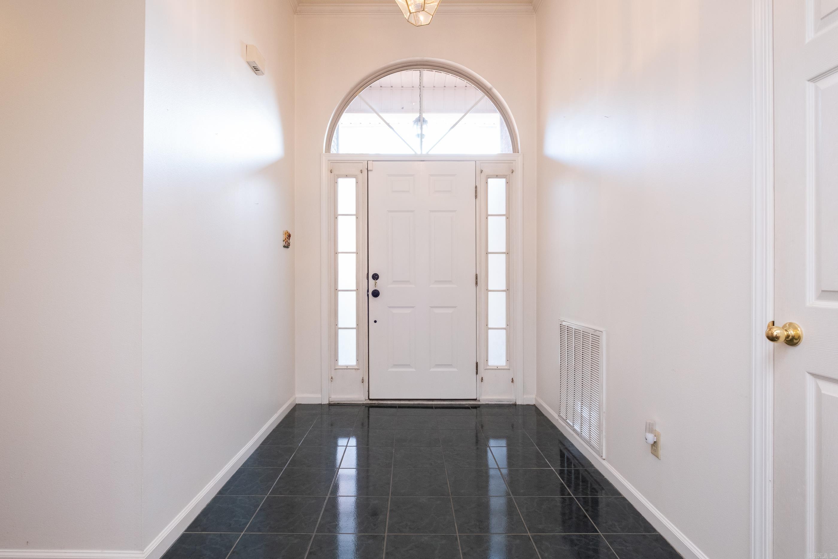 24 Laver Circle