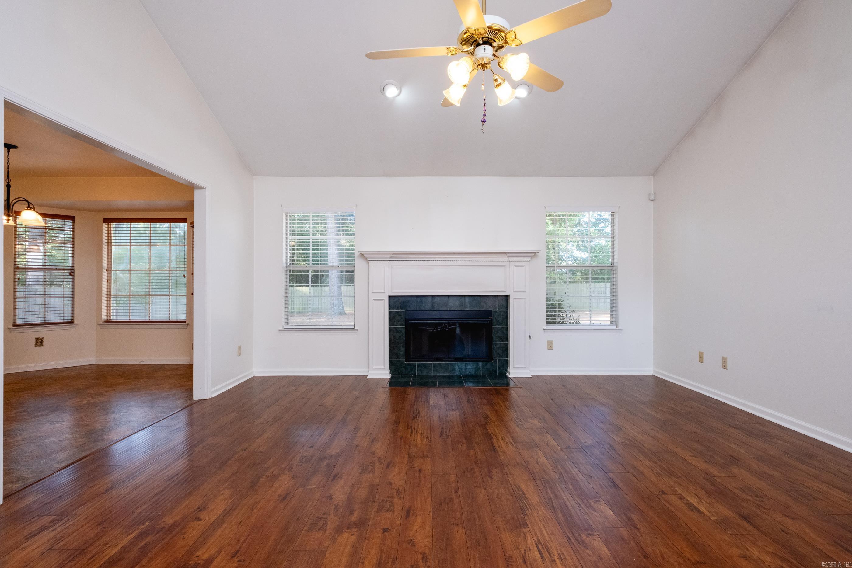24 Laver Circle