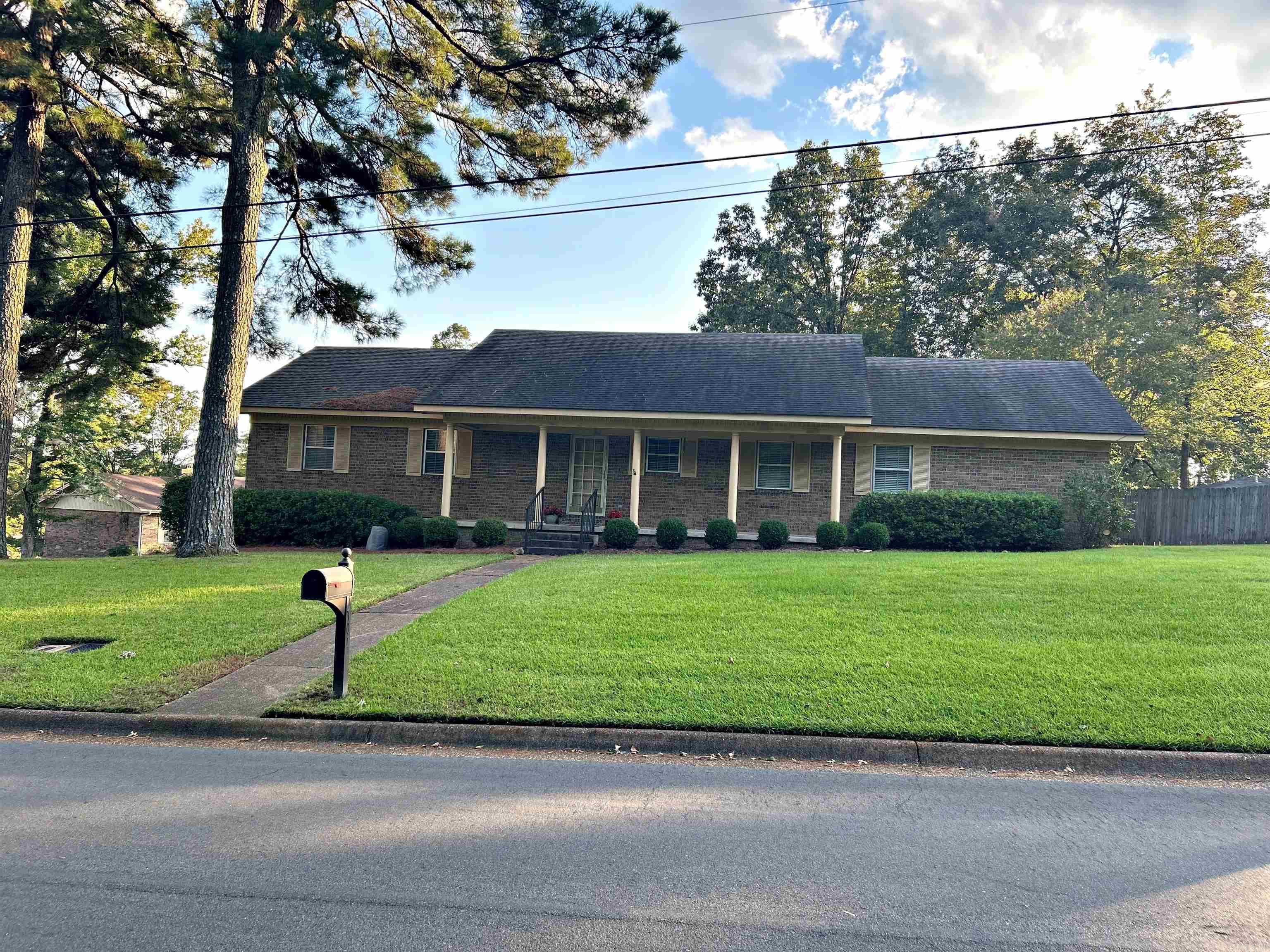 1701 Millcreek Drive