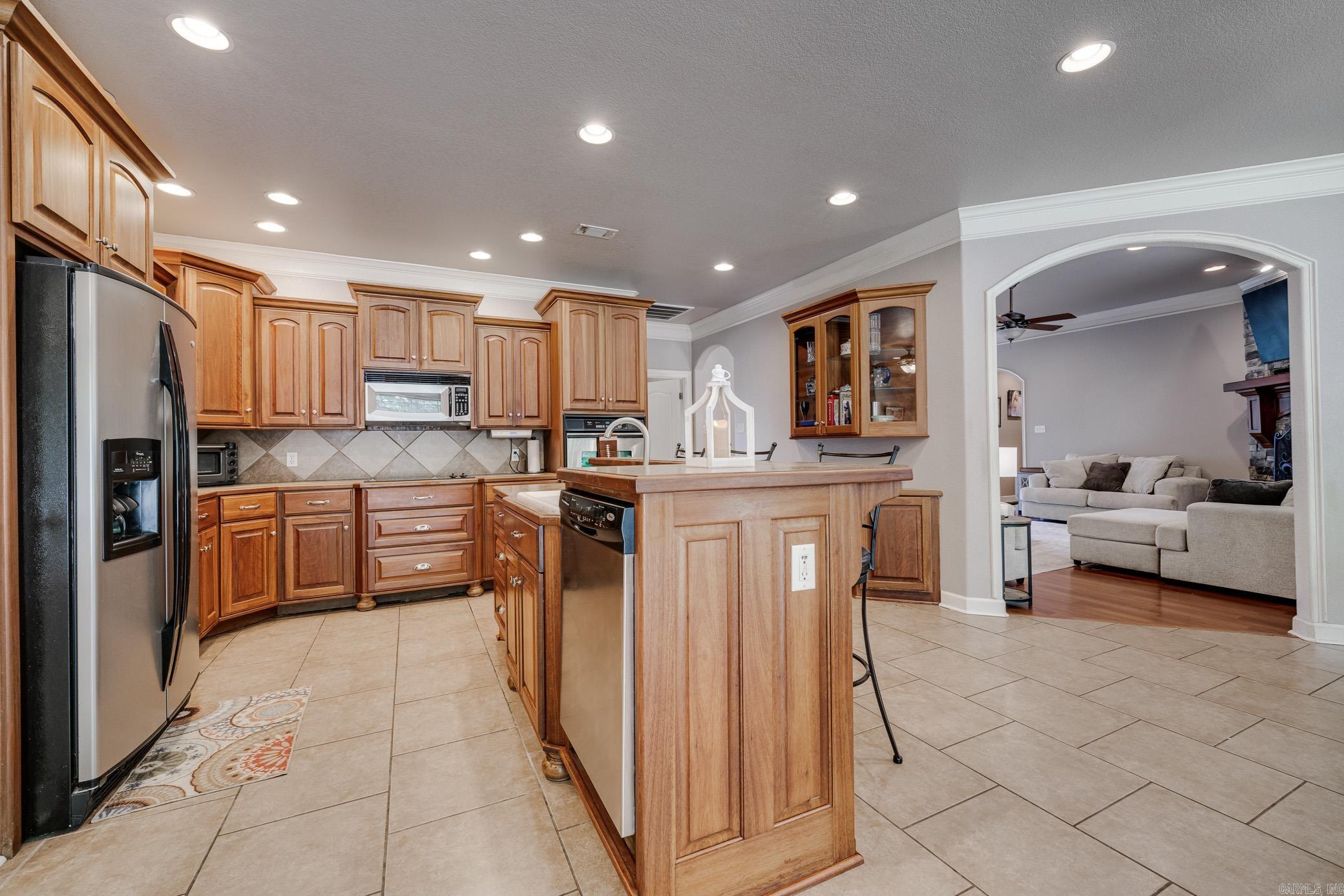 8635 Greer Road