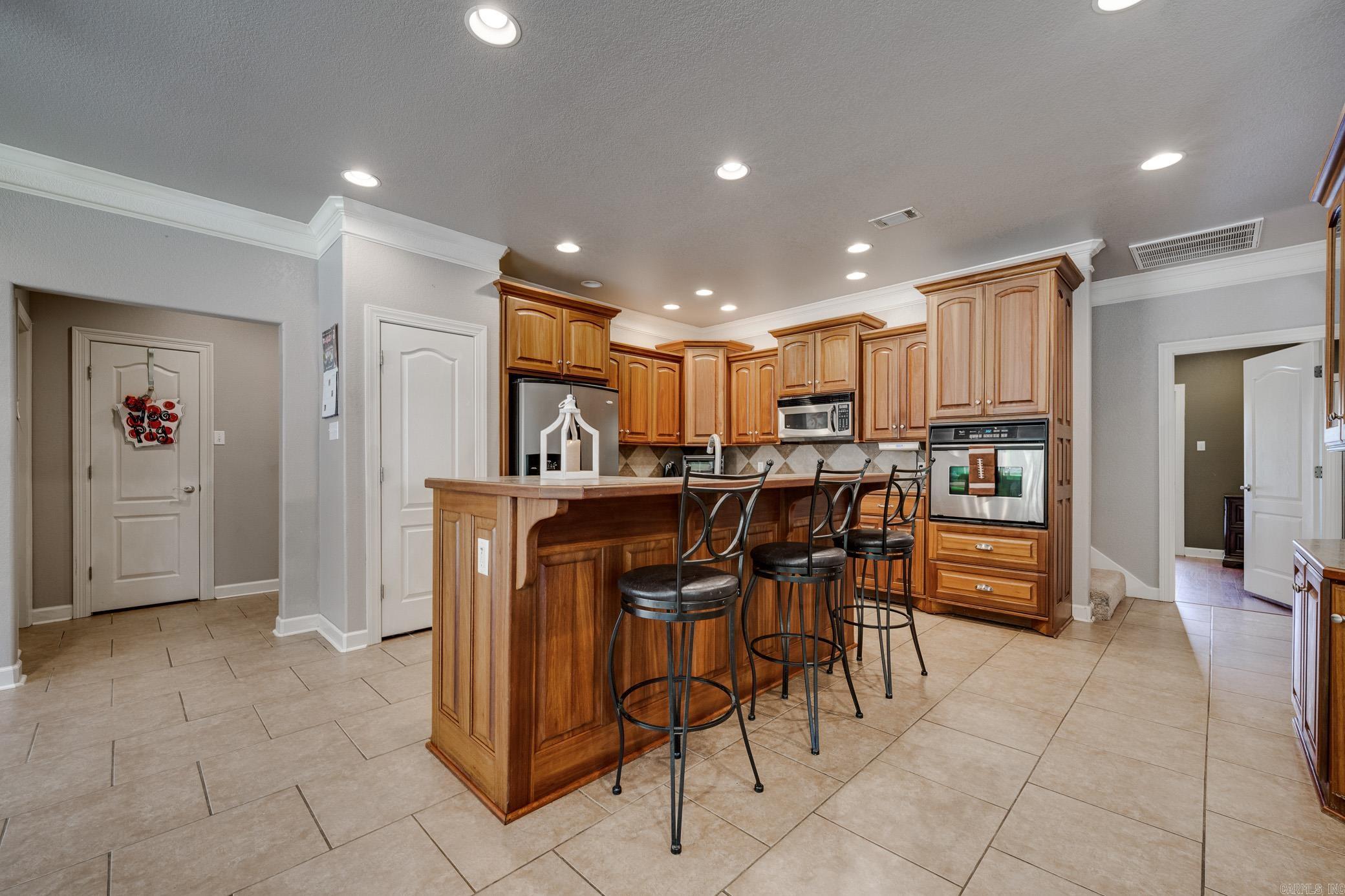 8635 Greer Road