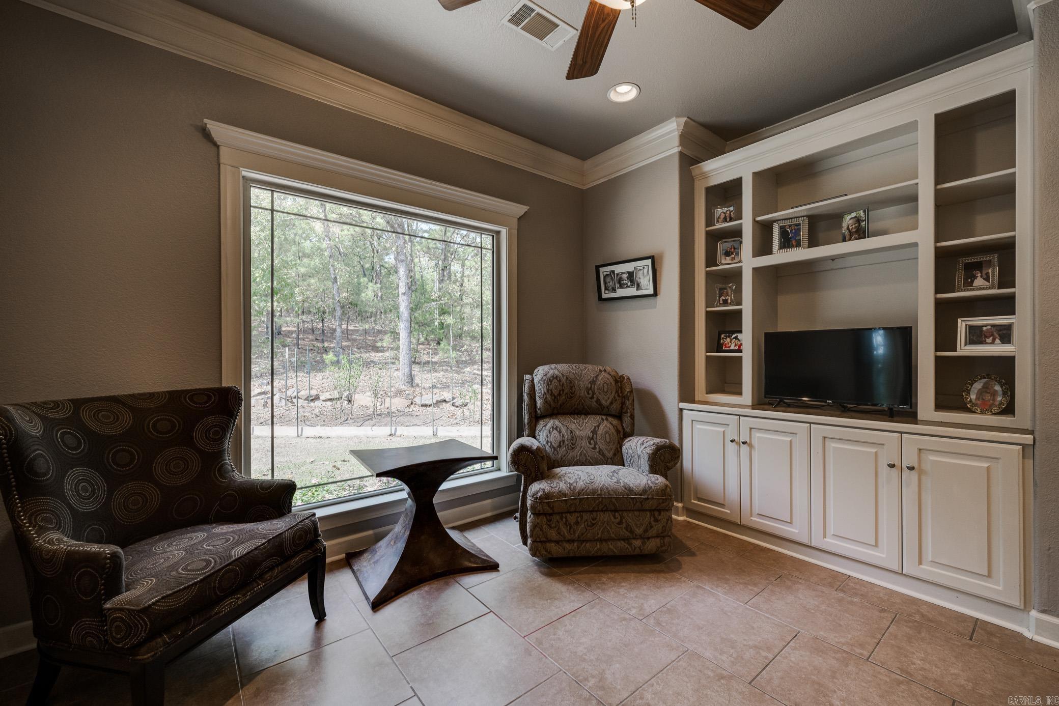 8635 Greer Road