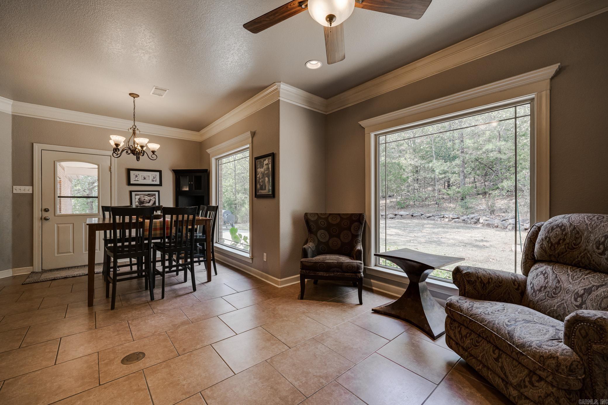 8635 Greer Road