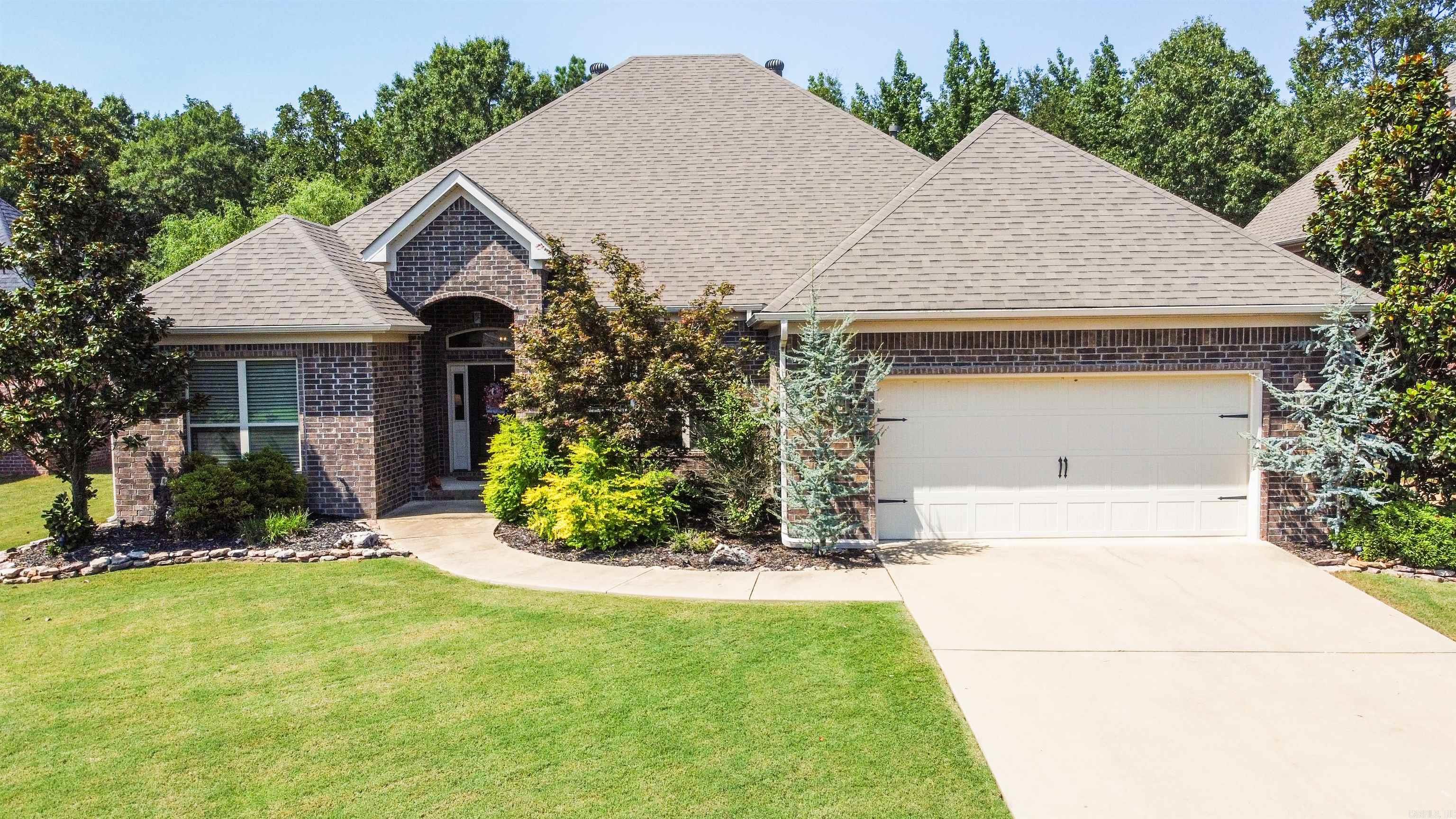 309 Corondelet Lane
