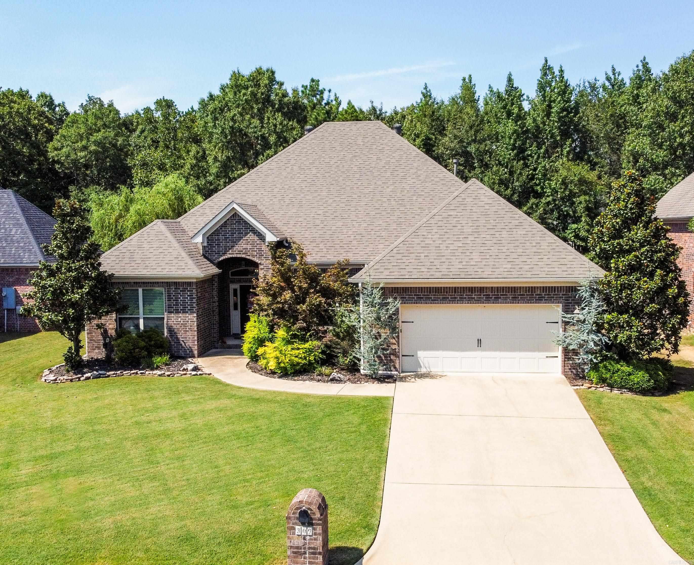 309 Corondelet Lane