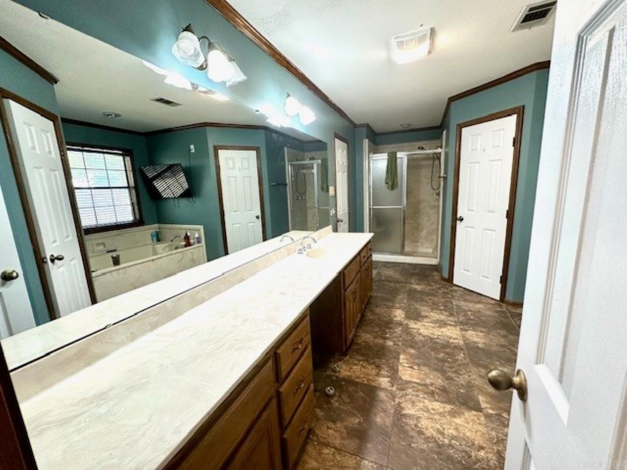 4224 Northshore Drive