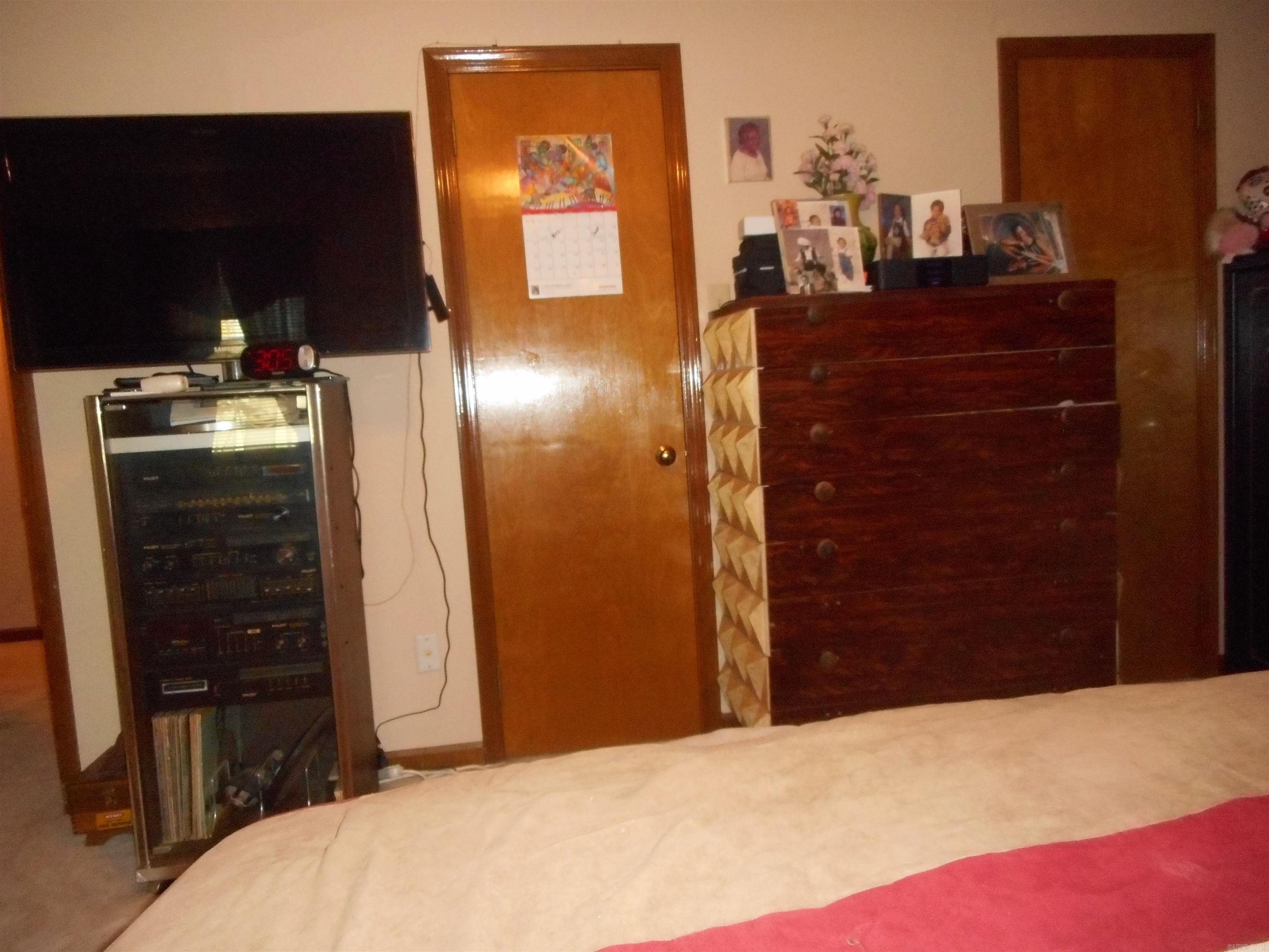 9320 Timber Valley