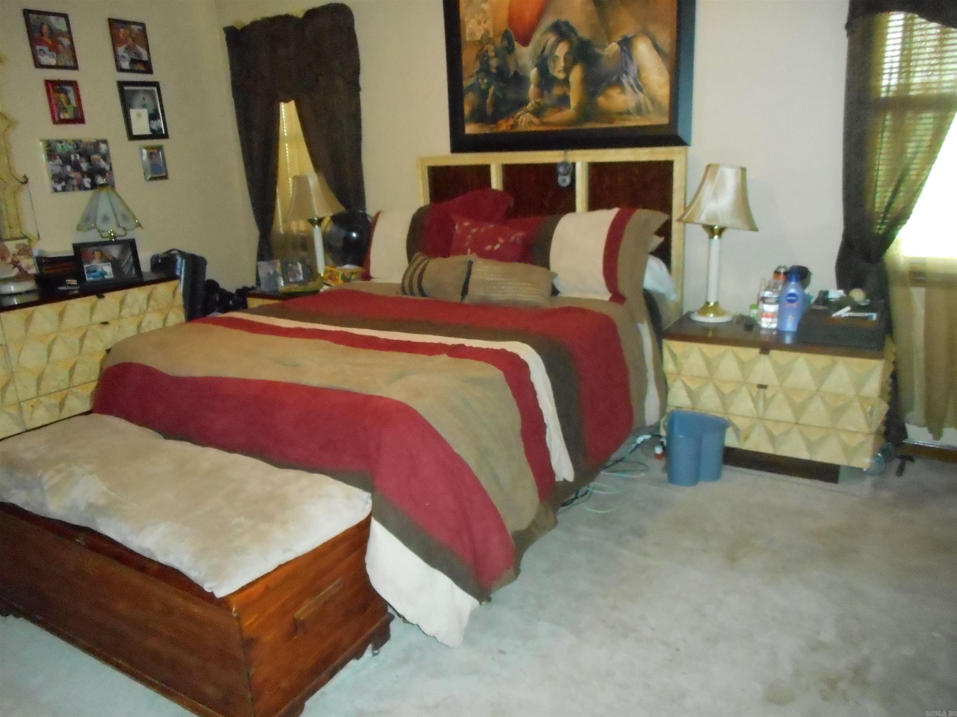 9320 Timber Valley