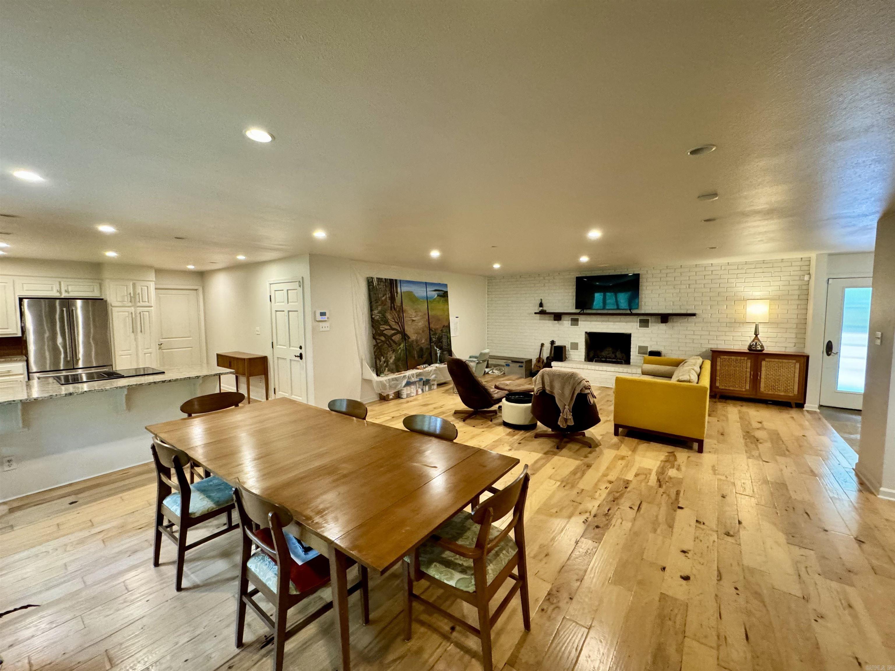 2081 Shady Grove Road