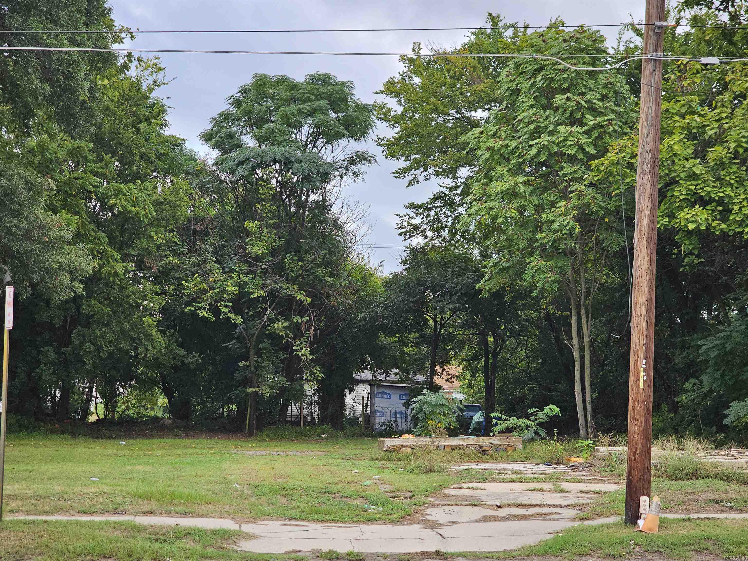 1817 & 1819 E Washington Avenue