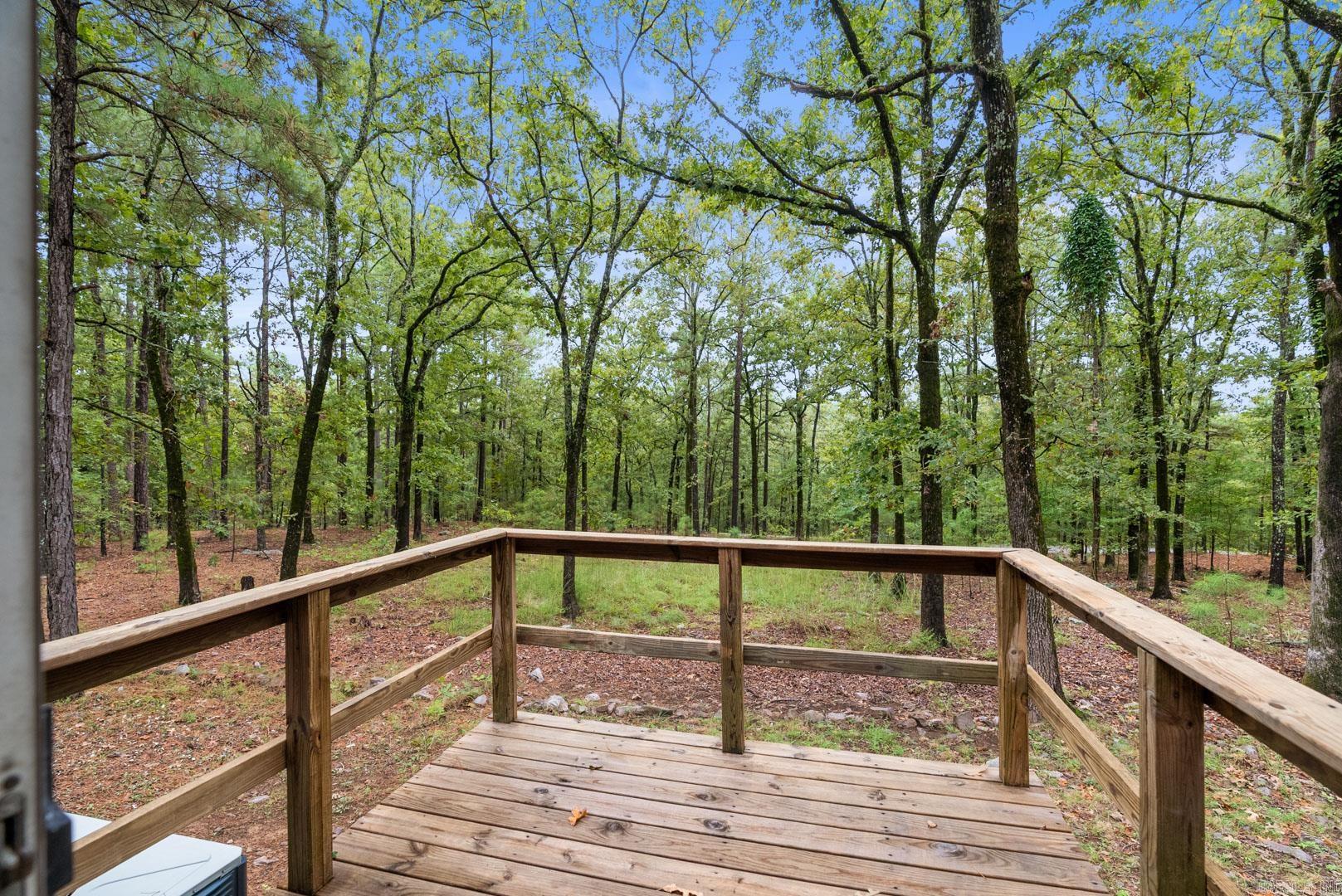 15807 Hunter Lane