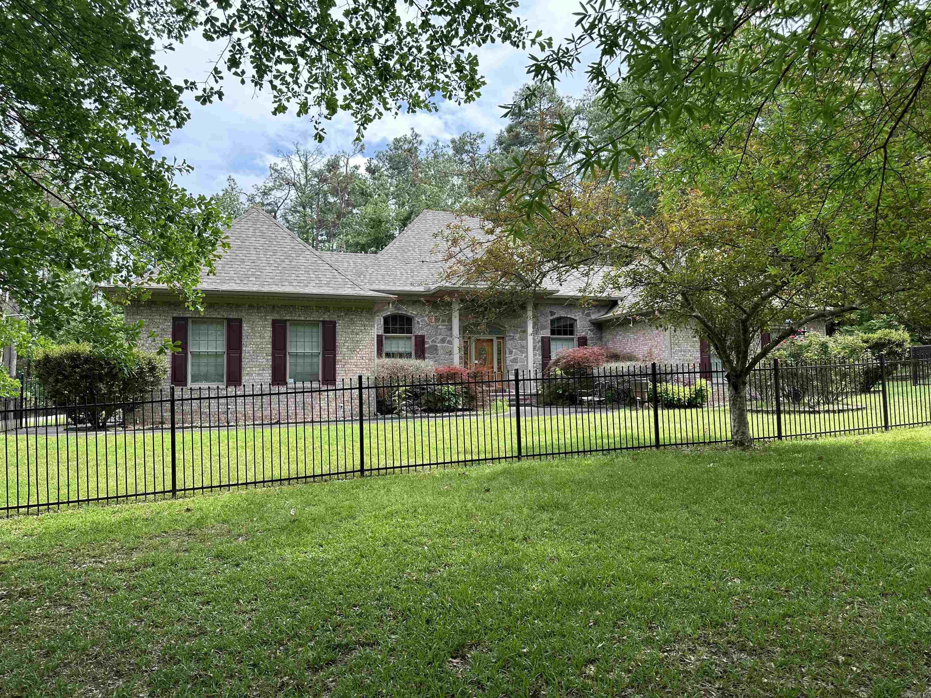 602 Merrywood Lane