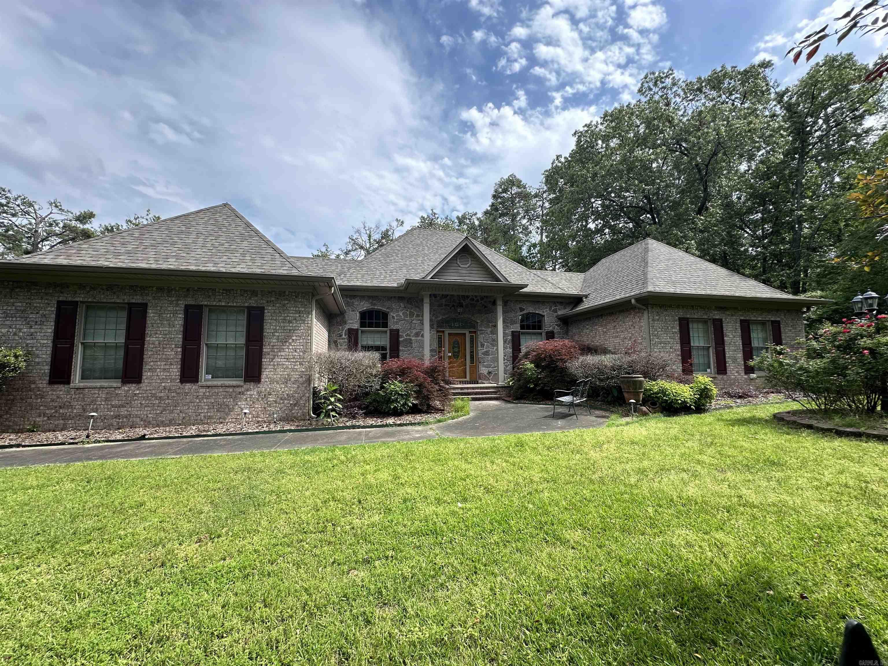 602 Merrywood Lane