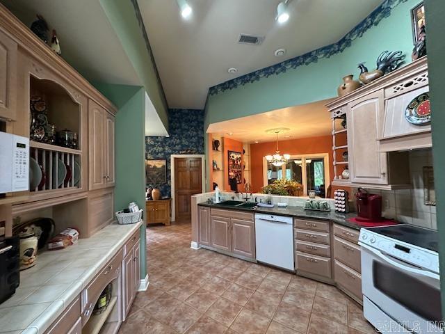 602 Merrywood Lane