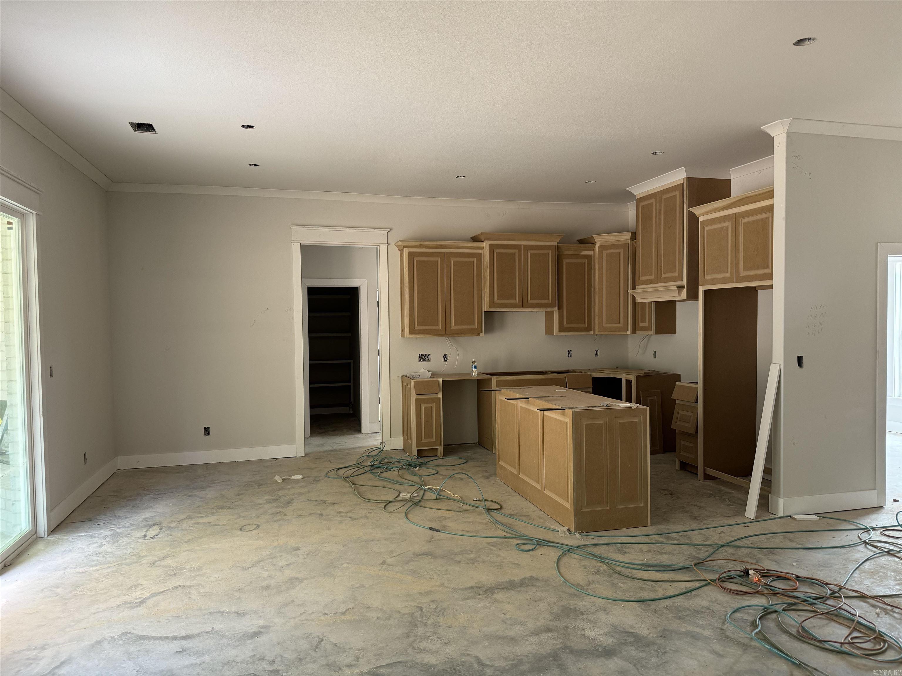 158 Roman Heights Avenue