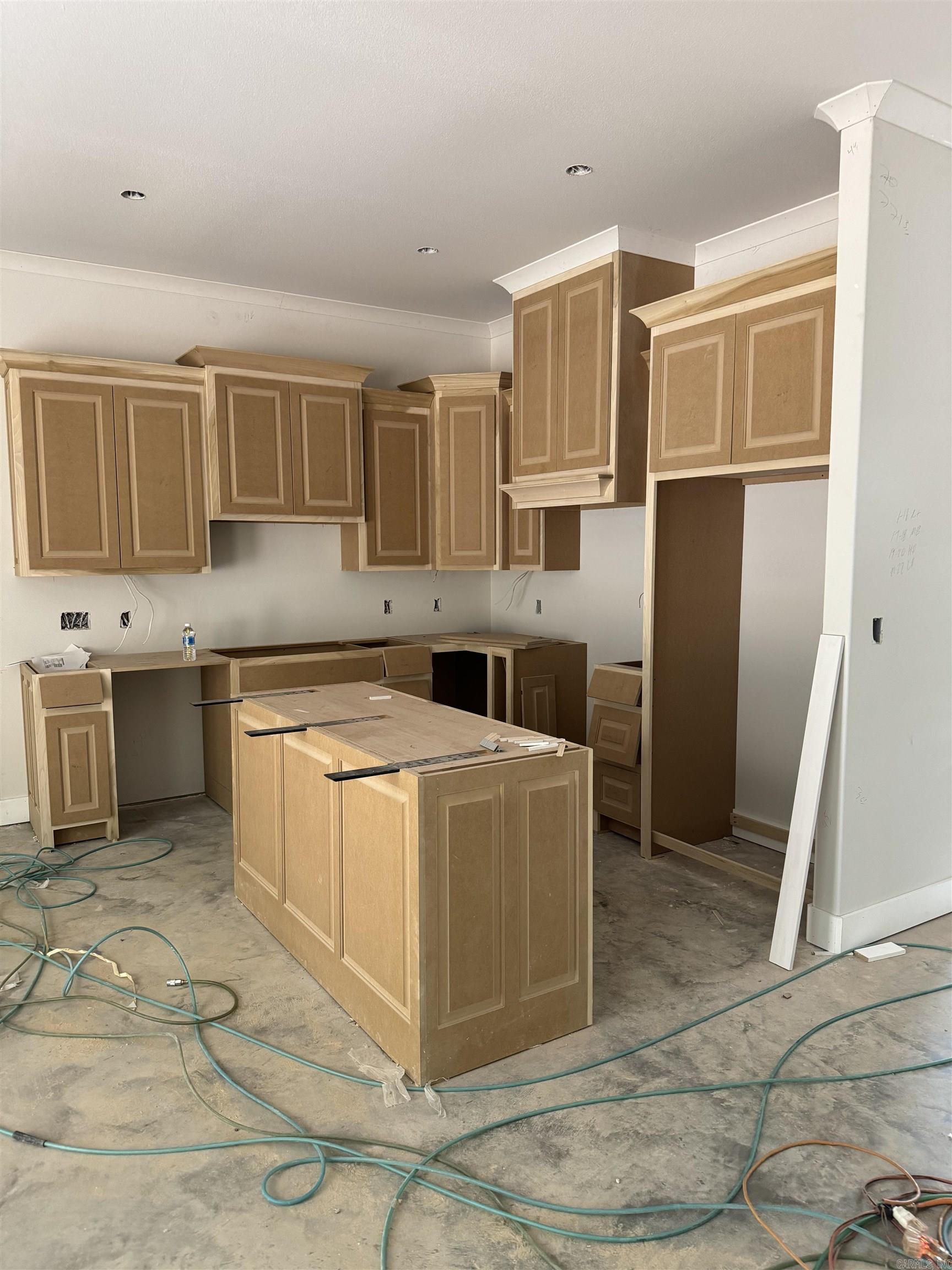 158 Roman Heights Avenue