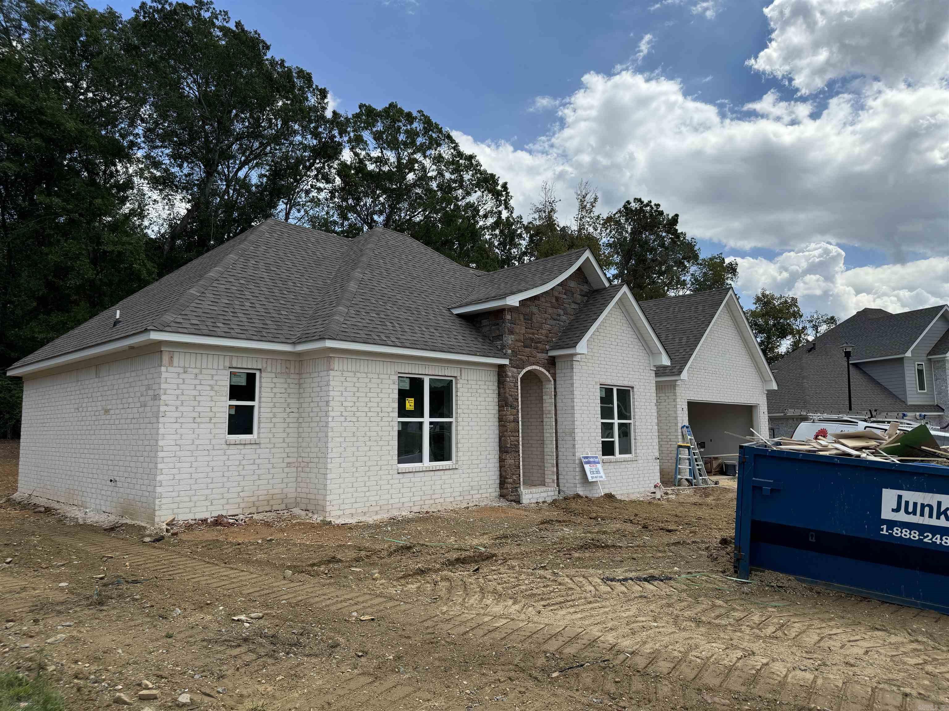 158 Roman Heights Avenue