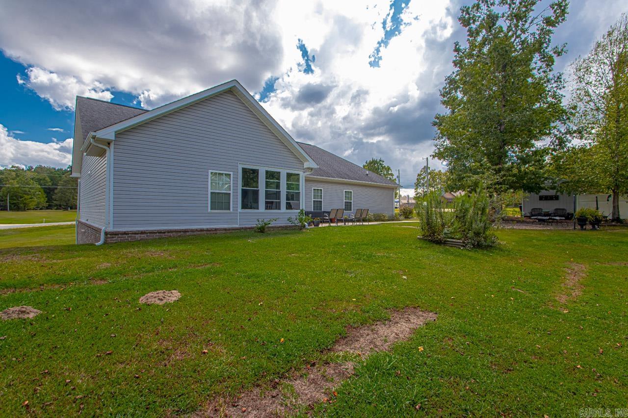 3753 Lonesome Oak Drive