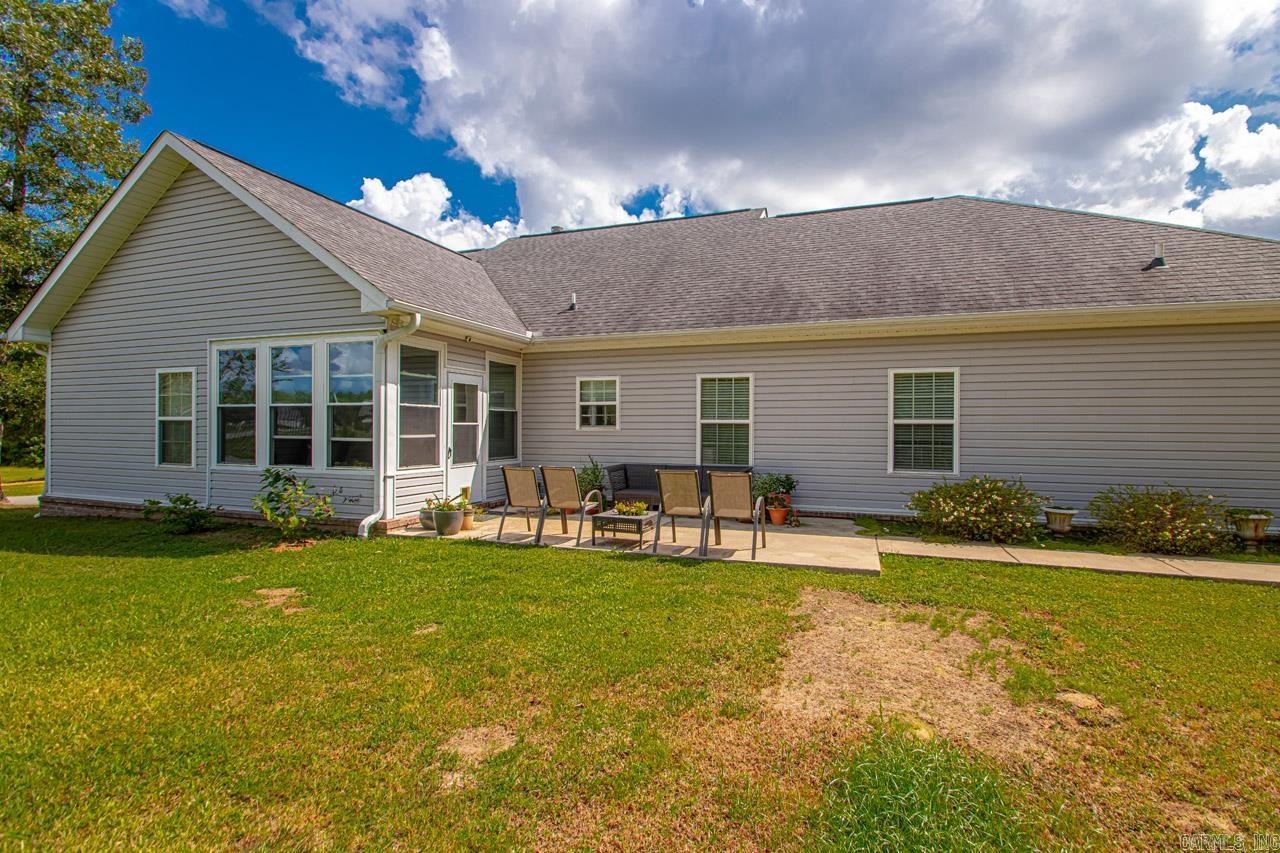 3753 Lonesome Oak Drive
