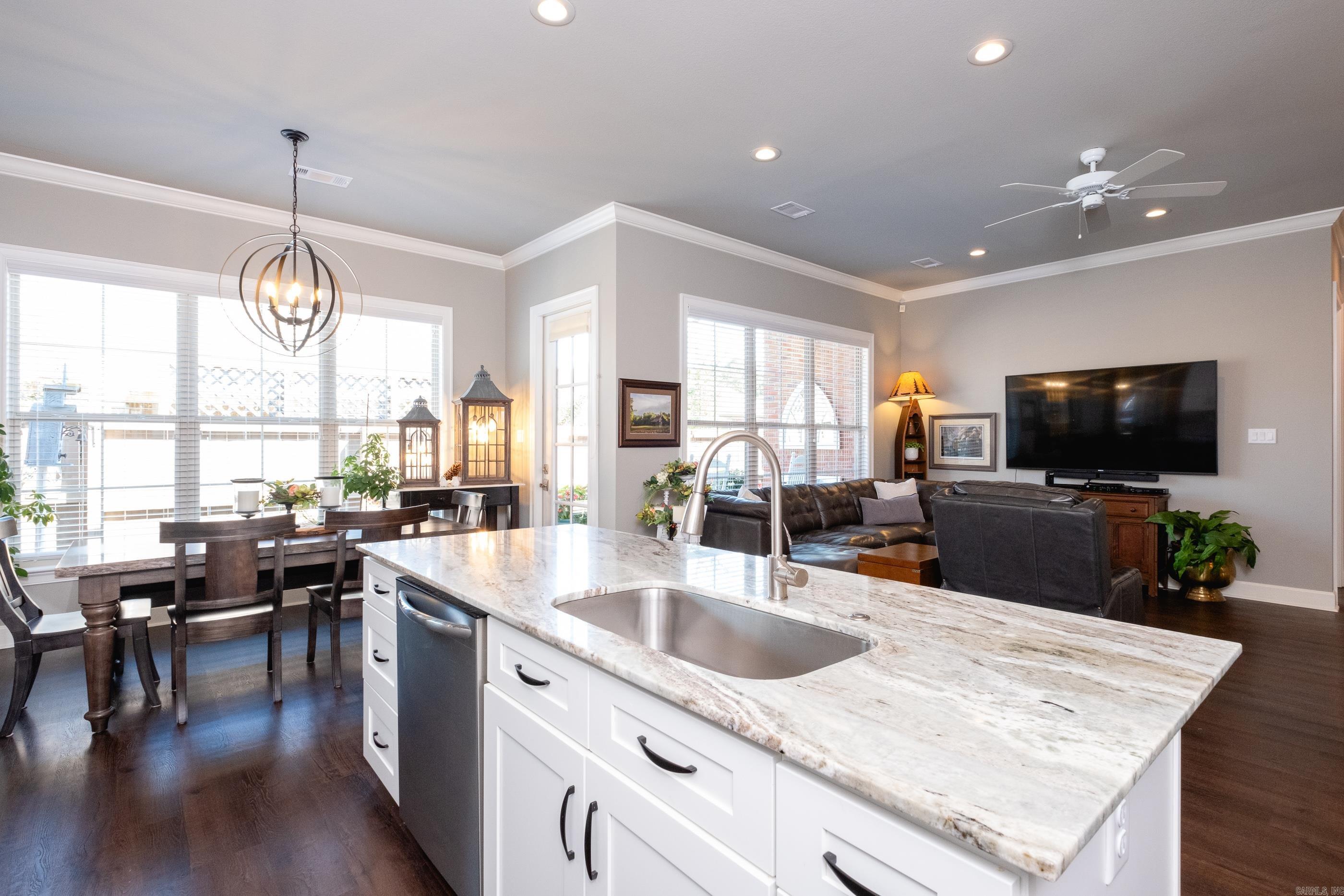 426 Valley Ranch Circle
