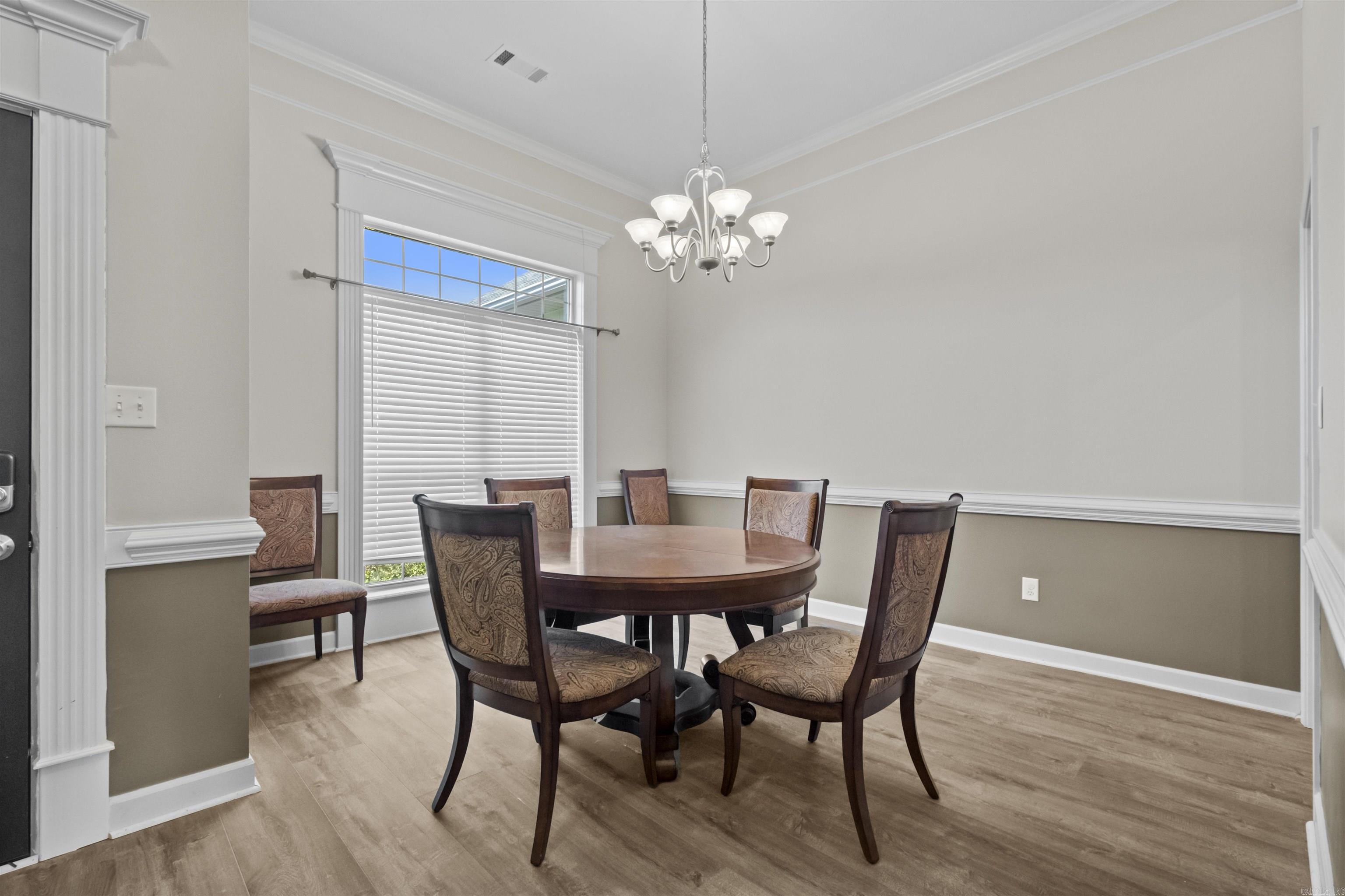 196 Oakview