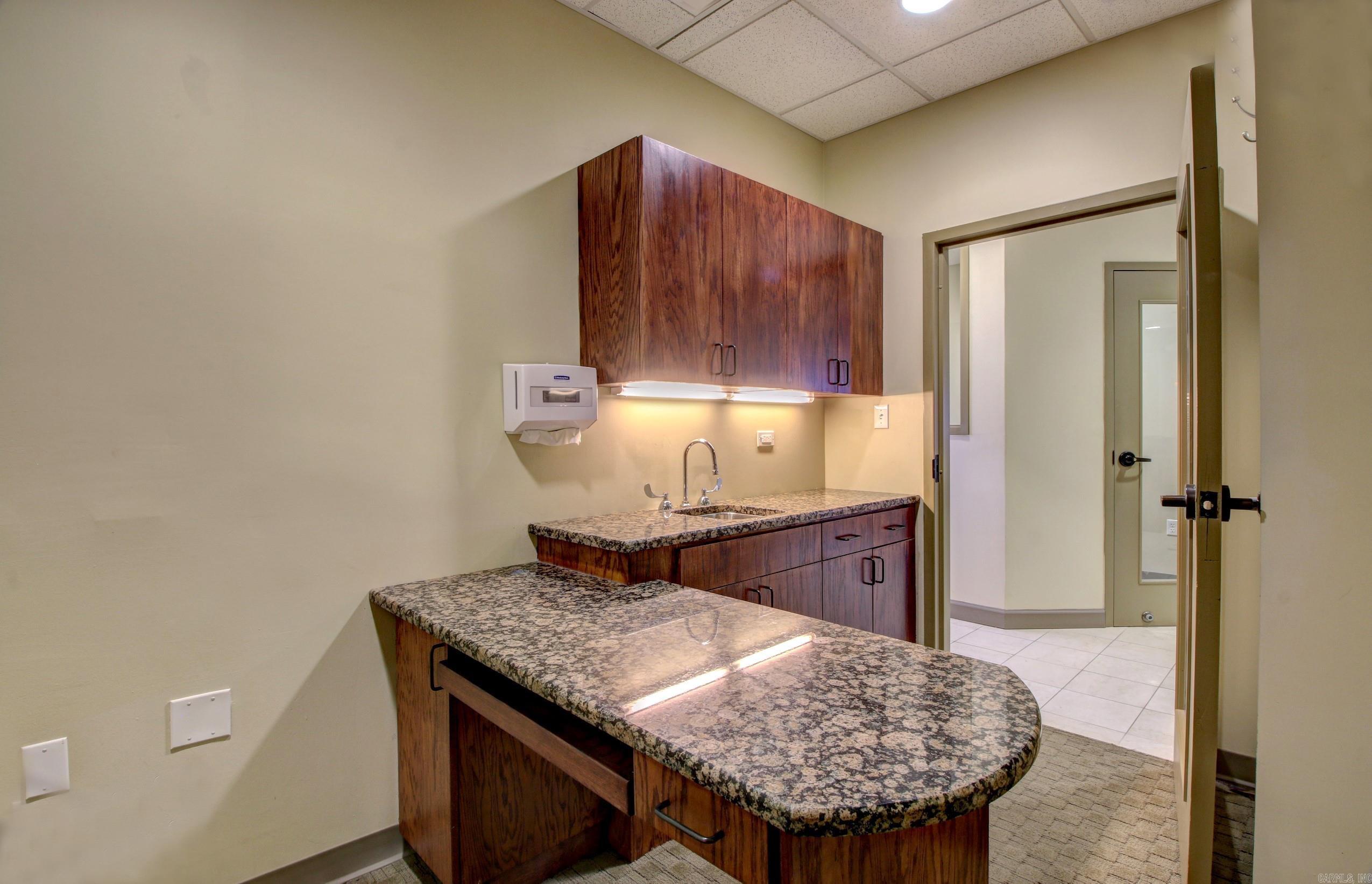 9601 Baptist Health Drive, Suite 960